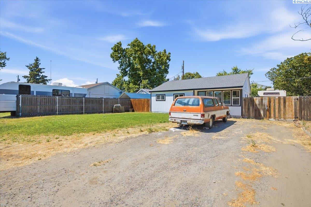 413 Winslow Ave, Richland, WA 99352