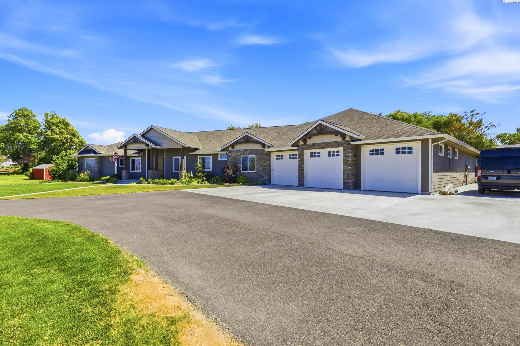 903 22nd Pl, Kennewick, WA 99337