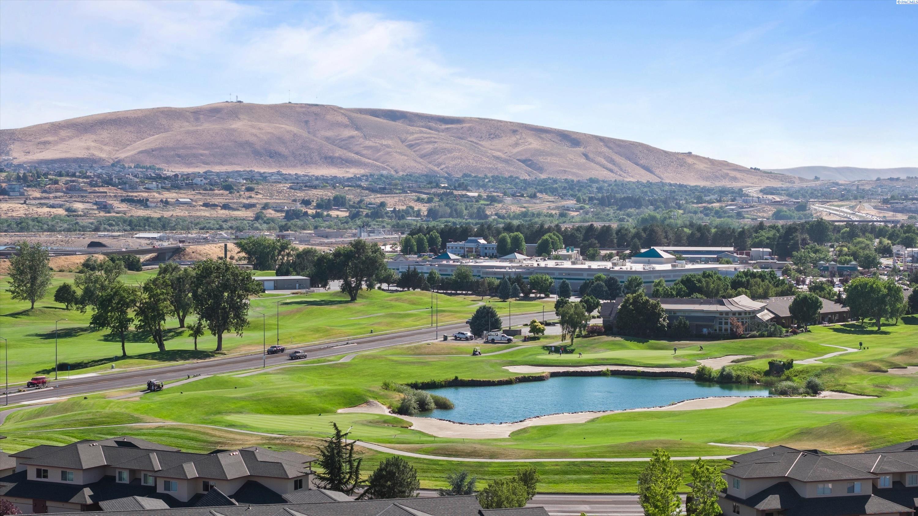 334 Columbia Point Drive Unit 301 #301, Richland, WA 99352