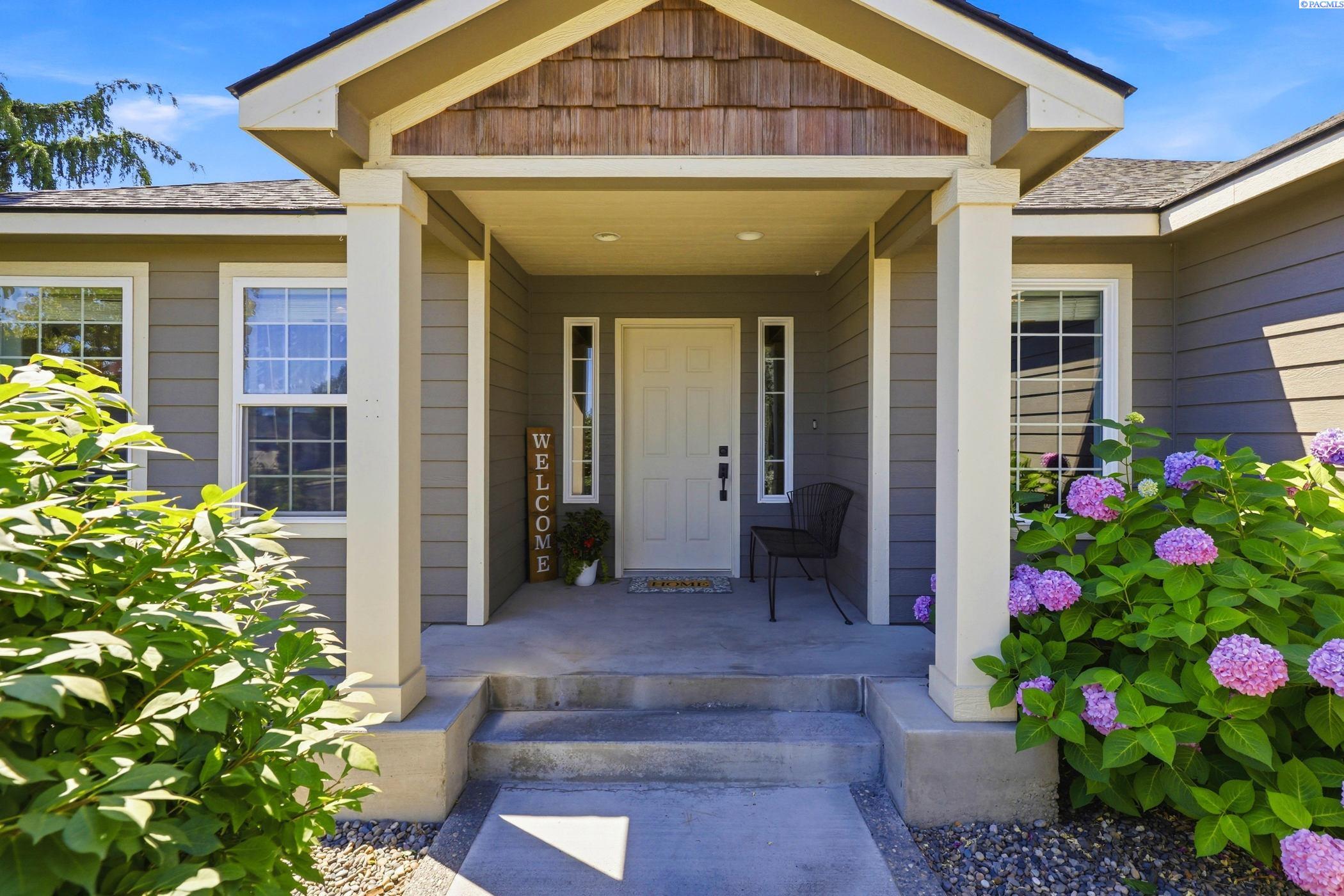 4143 Cobblestone Ct, Richland, WA 99352