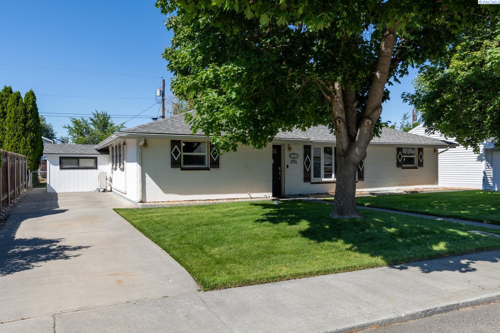 312 12th Ave, Kennewick, WA 99337