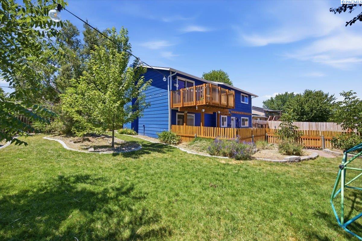 1627 Hartford , Kennewick, WA 99337