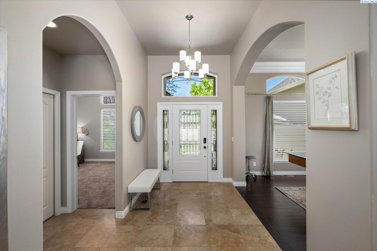 461 Cherry Blossom Loop, Richland, WA 99352