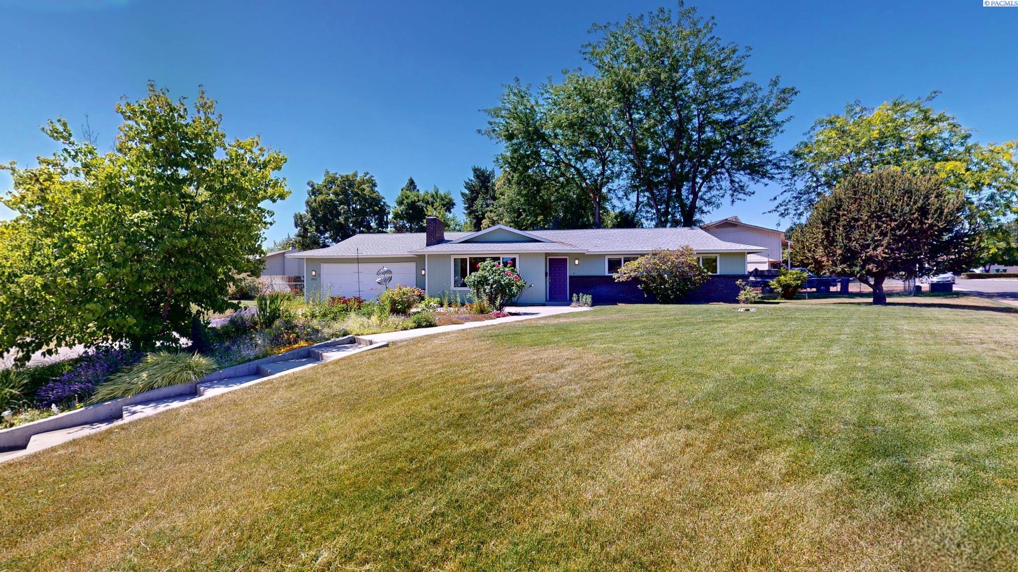 1921 Marshall Ave, Richland, WA 99354