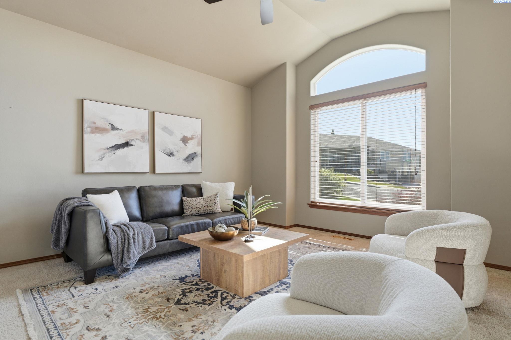 4605 Olson St, Kennewick, WA 99337