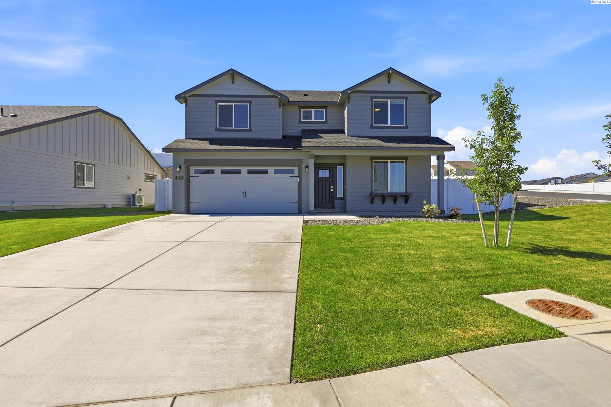 4920 Corinth Dr, Pasco, WA 99301