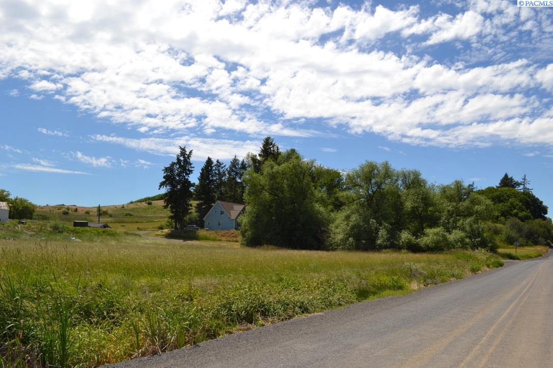 2201 Kitzmiller Road, Pullman WA 99163