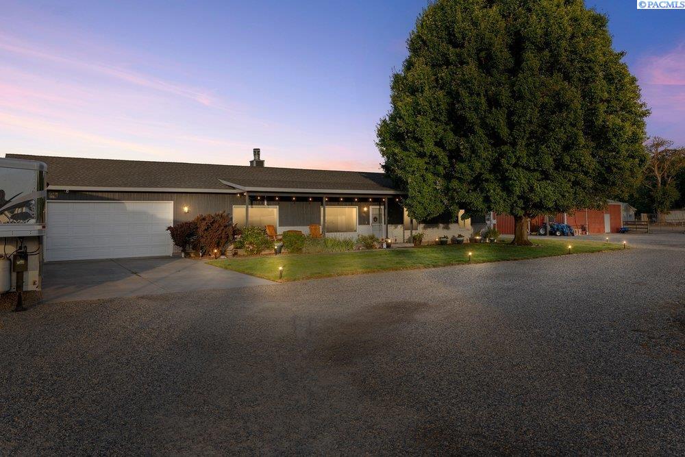 1117 Road 52 , Pasco, WA 99301