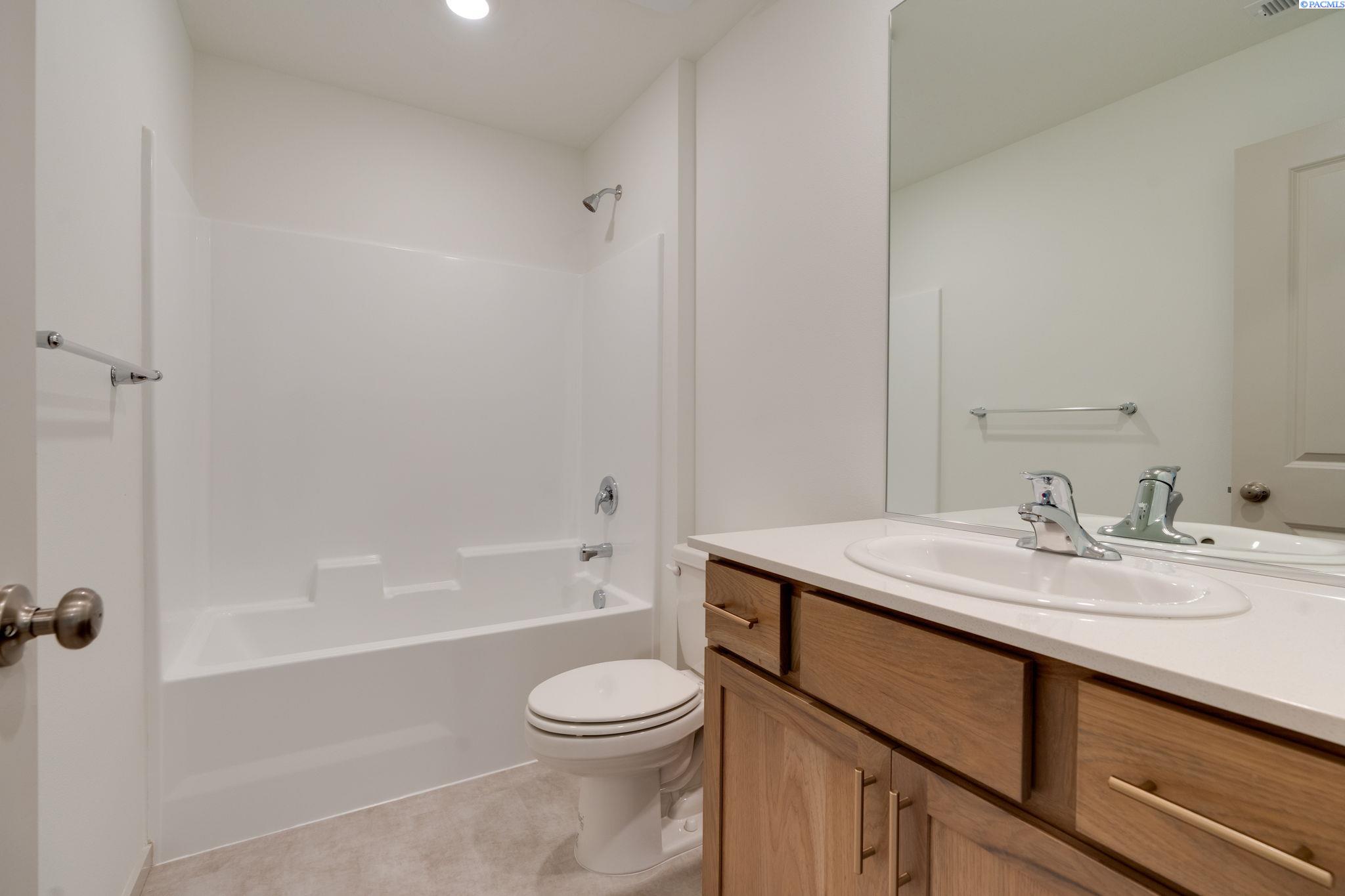 3625 Barbera St, Richland, WA 99352
