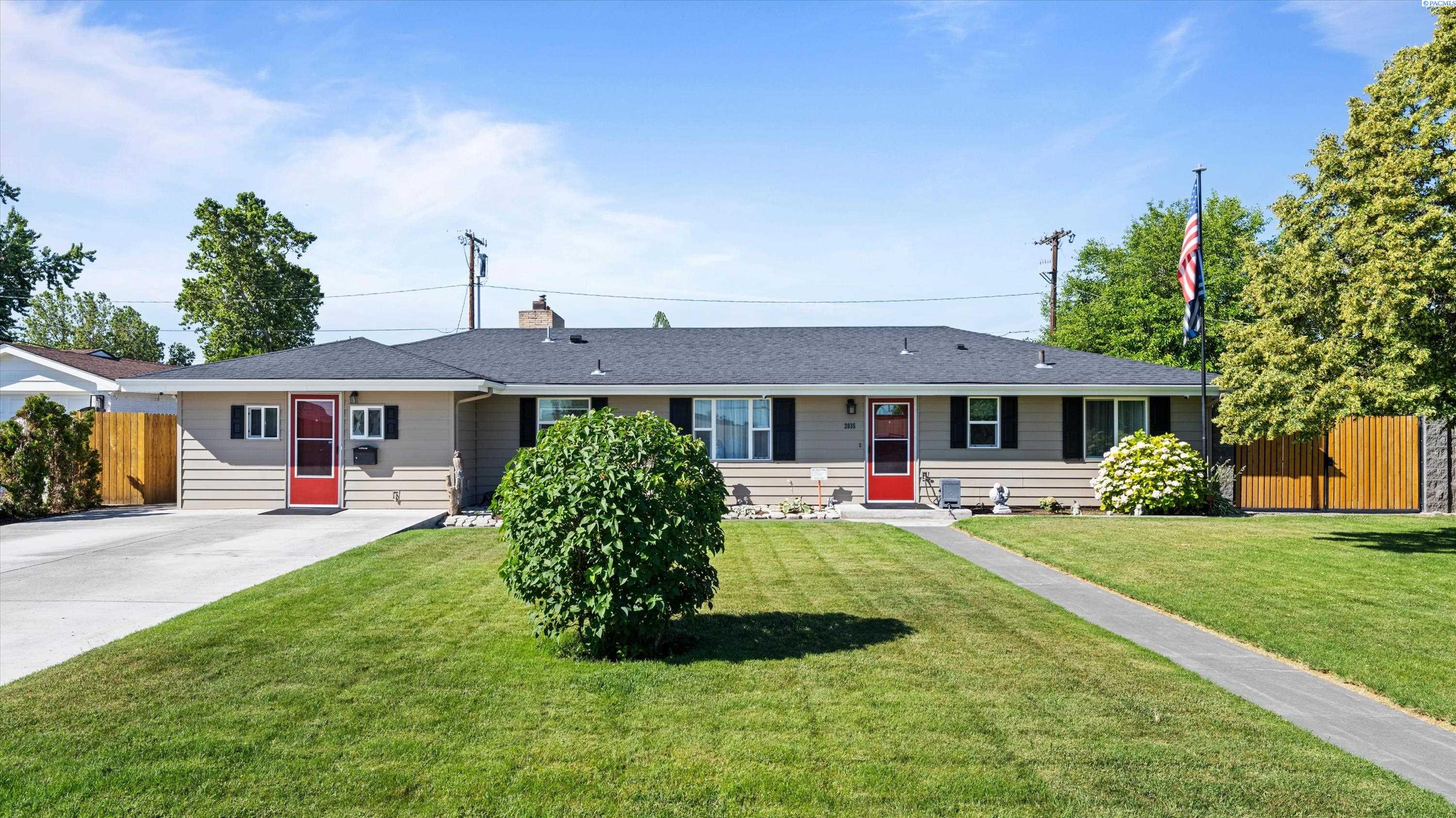 2035 Falls Ave, Kennewick, WA 99336