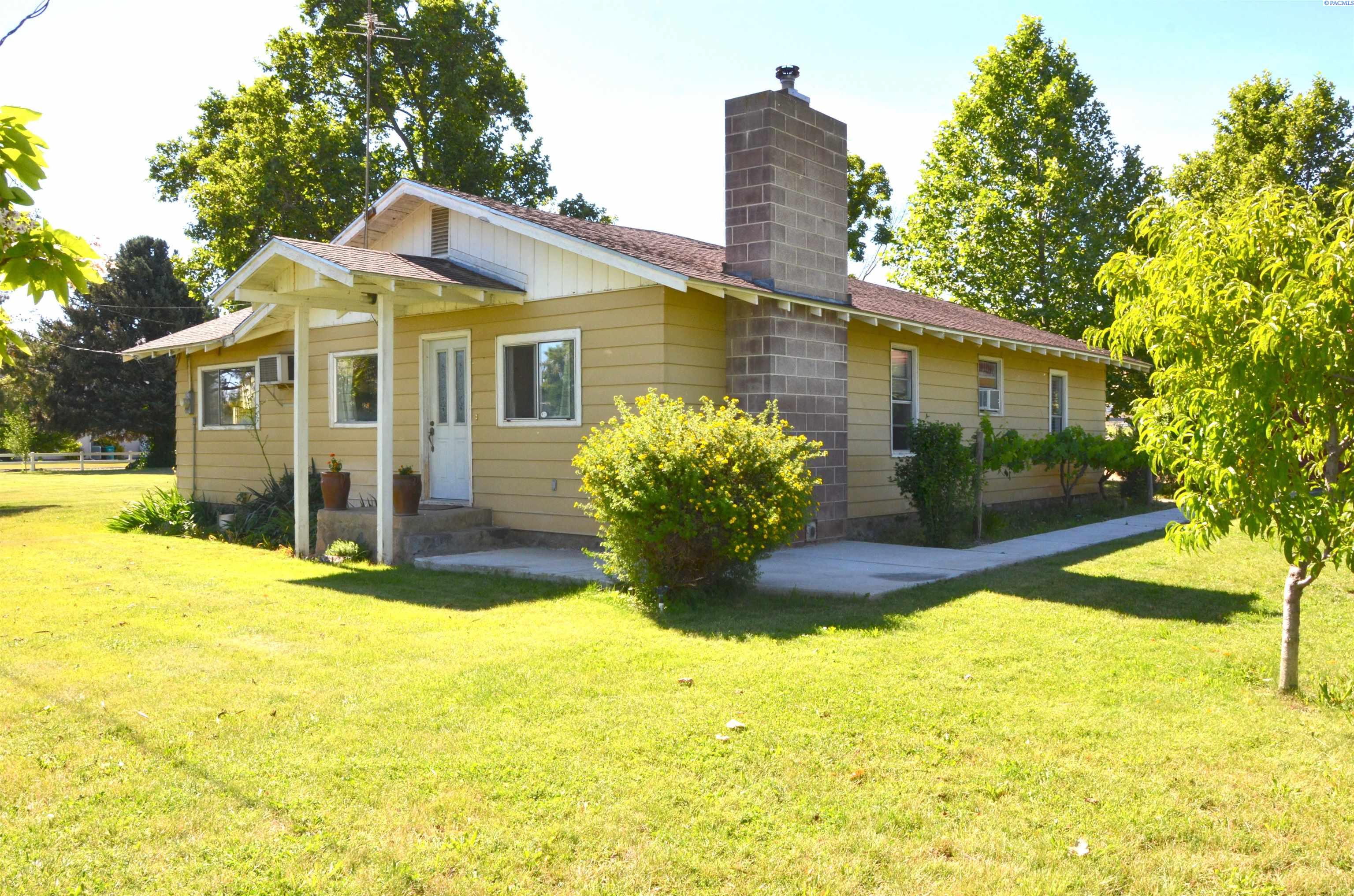 148501 North River Rd, Prosser, WA 99350