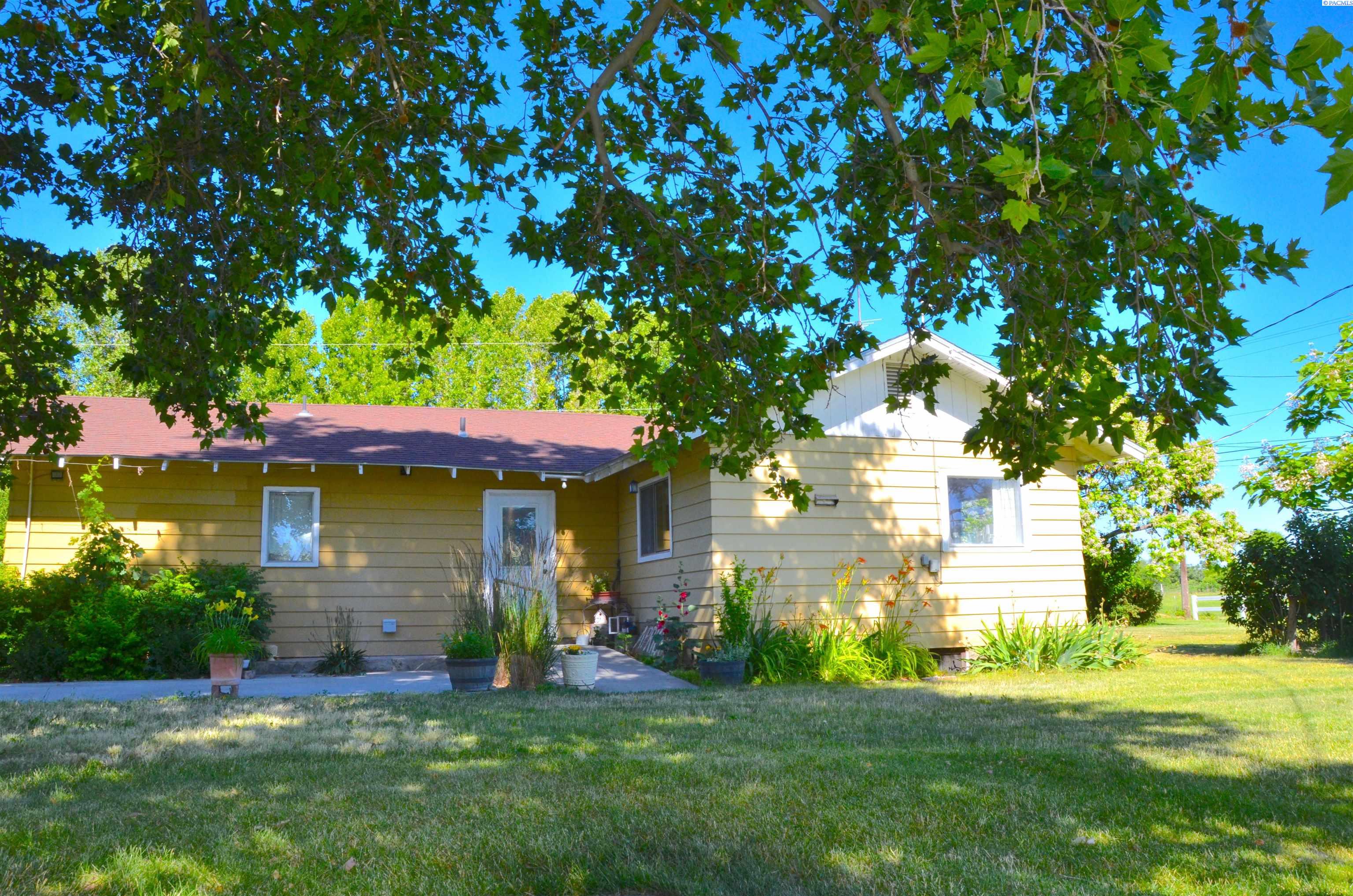 148501 North River Rd, Prosser, WA 99350