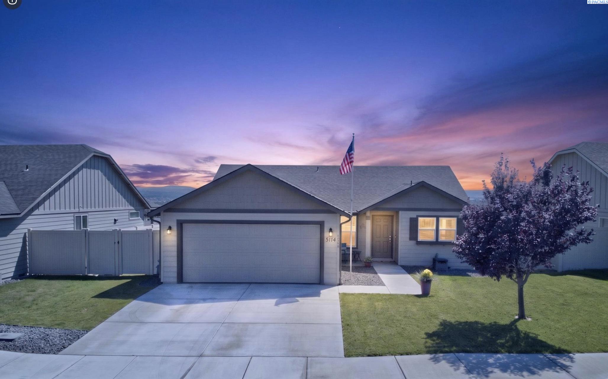 5714 Chapel Hill Blvd, Pasco, WA 99301