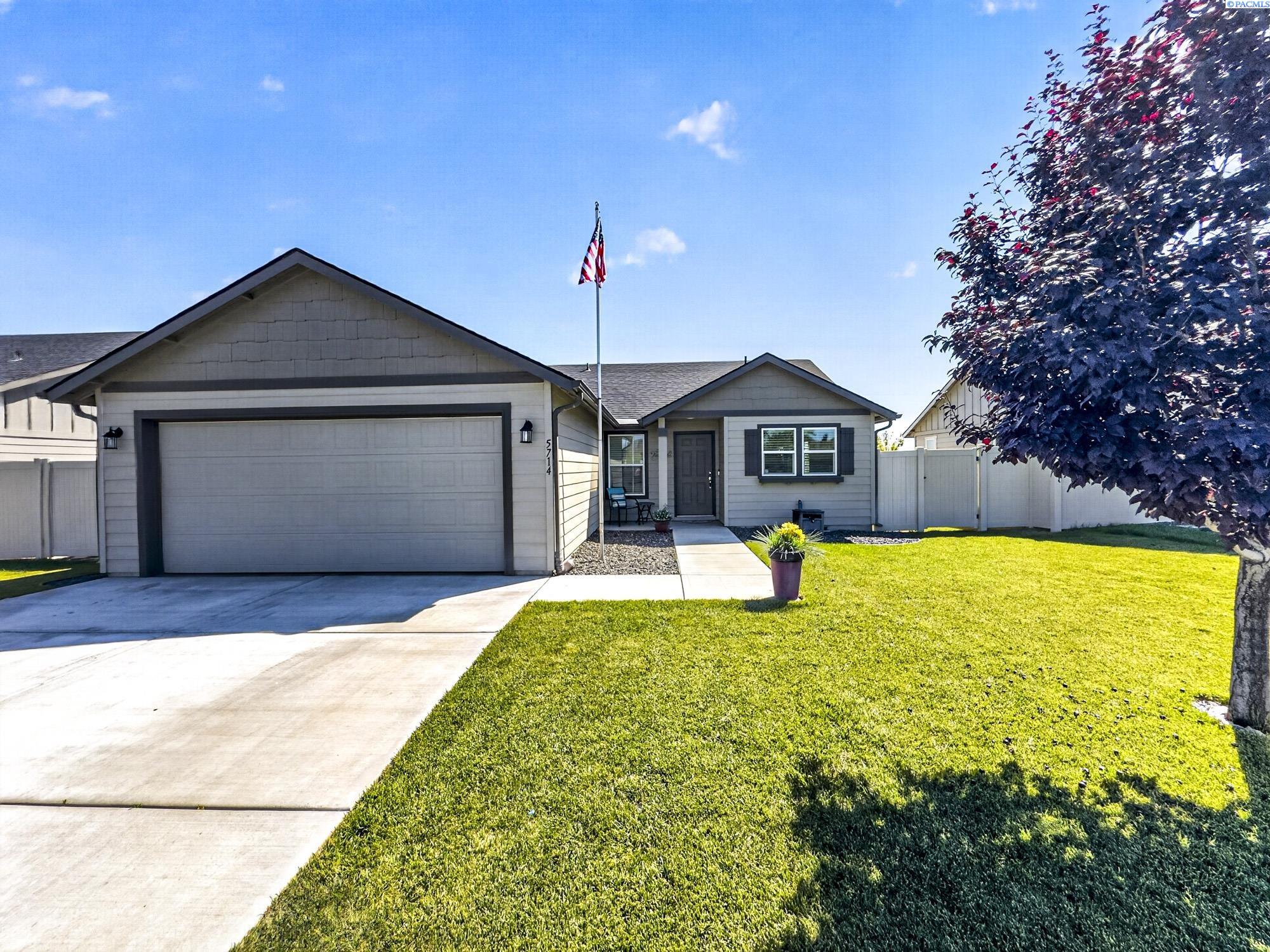 5714 Chapel Hill Blvd, Pasco, WA 99301