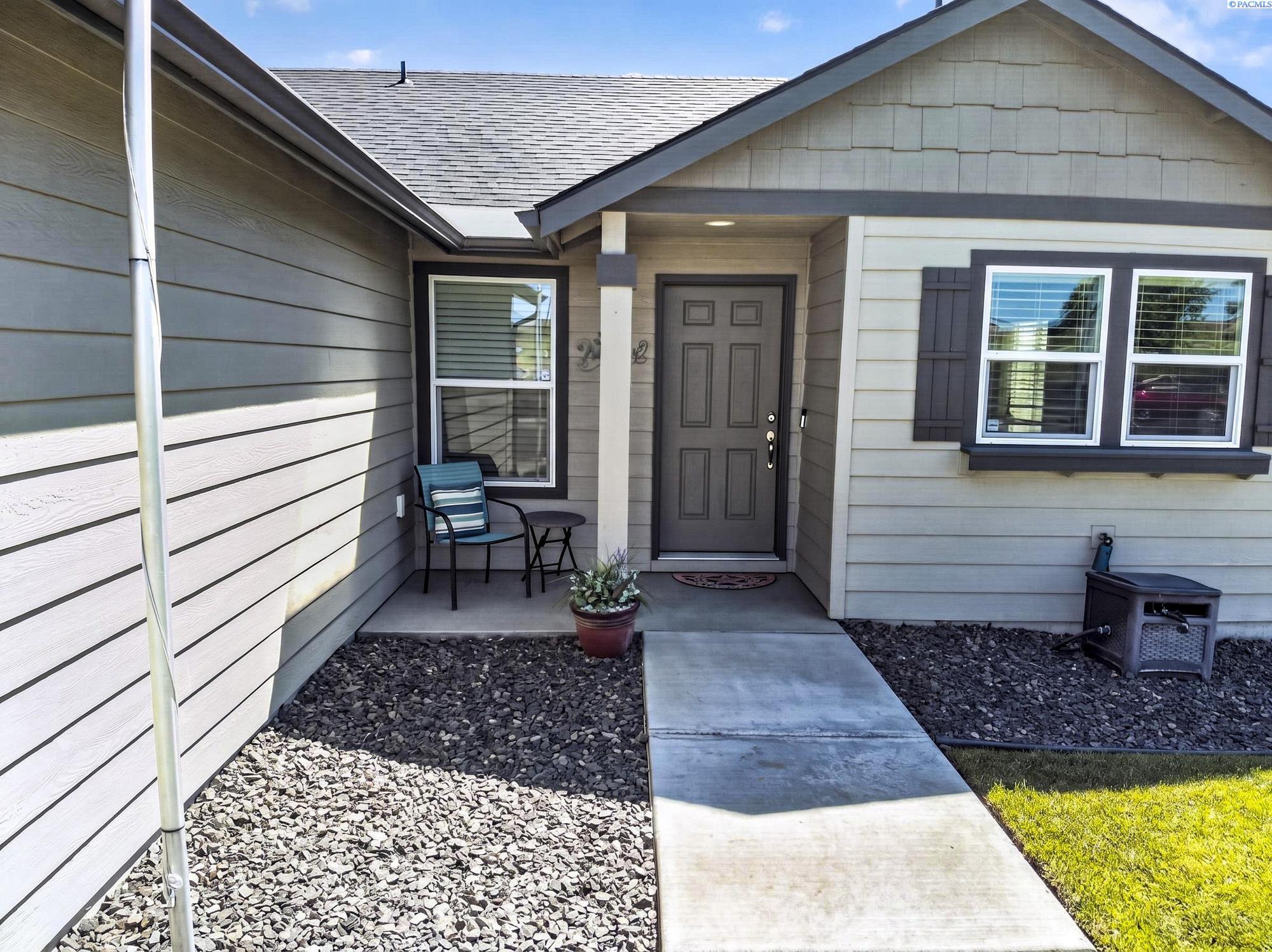 5714 Chapel Hill Blvd, Pasco, WA 99301