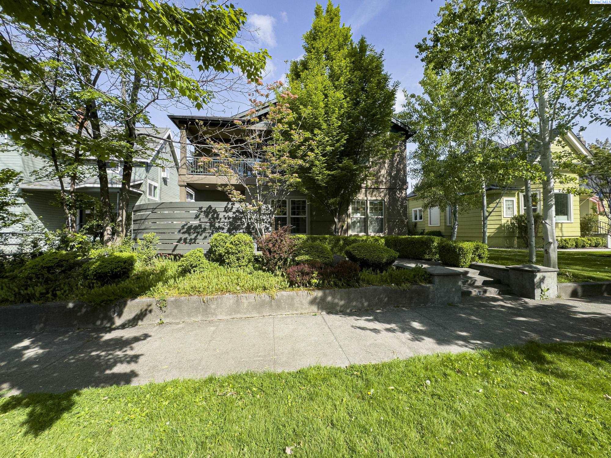 327 Birch St, Walla Walla, WA 99362