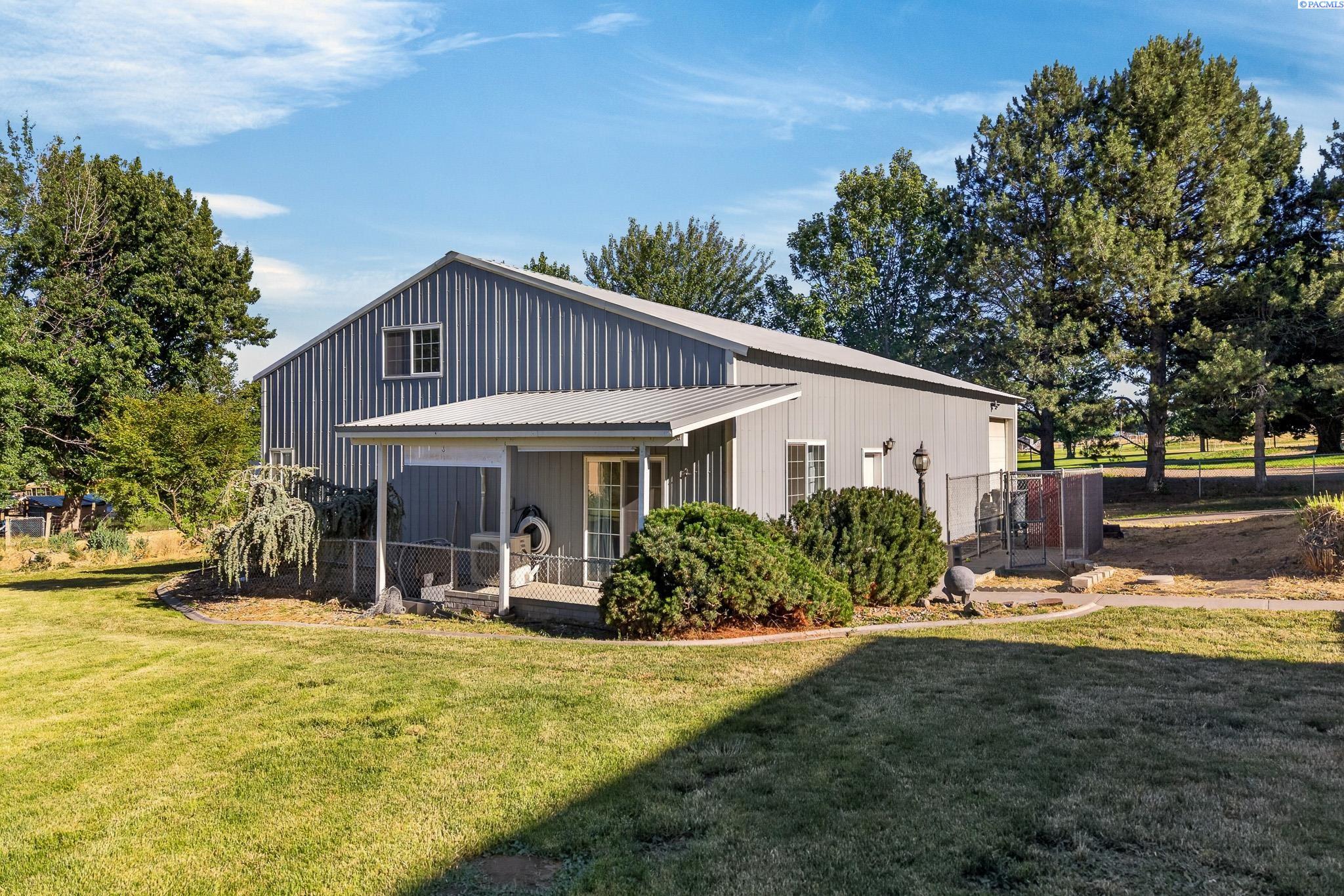 509 Wagon Wheel Pr Nw, Benton City, WA 99320