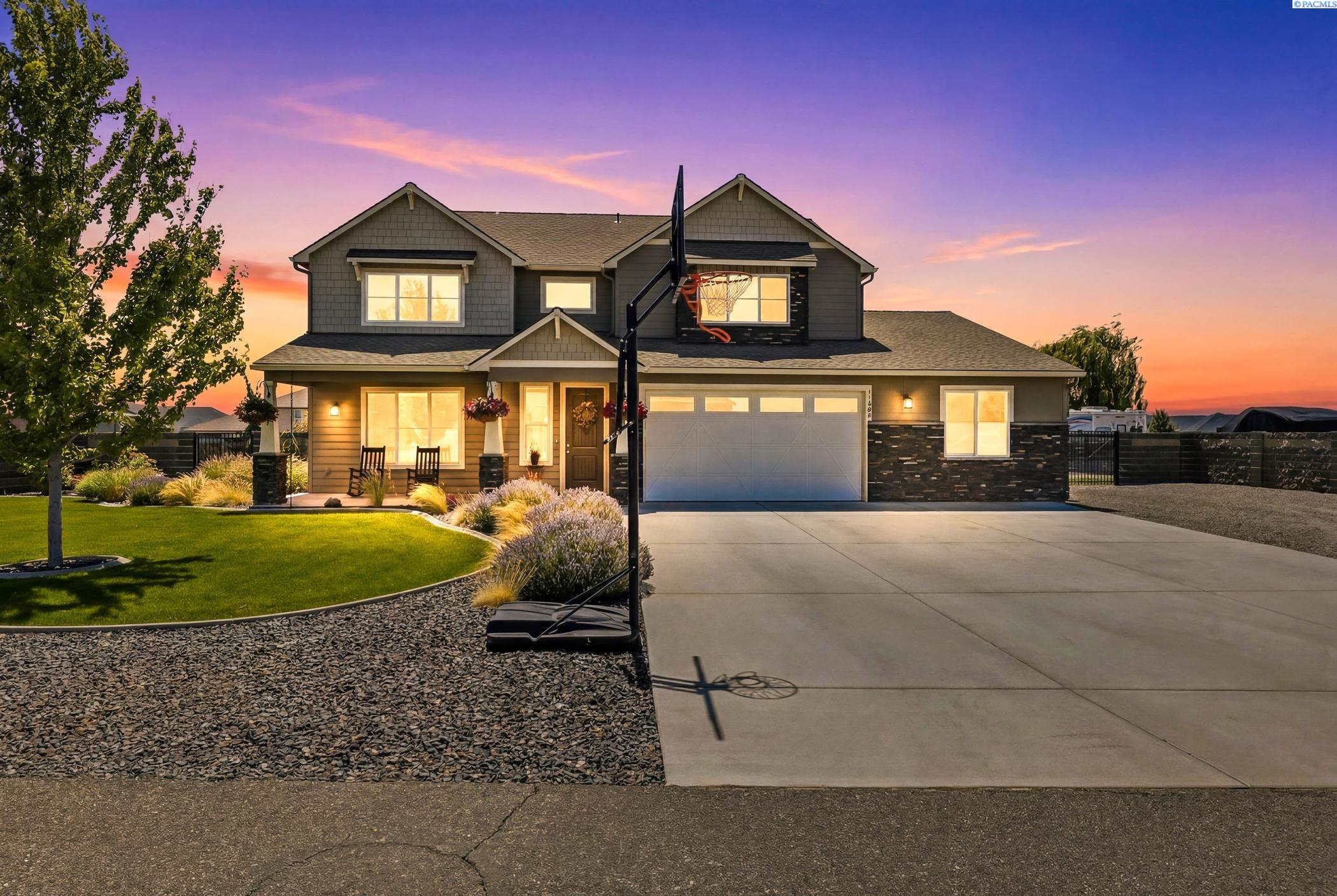 11504 Easton Dr, Pasco, WA 99301