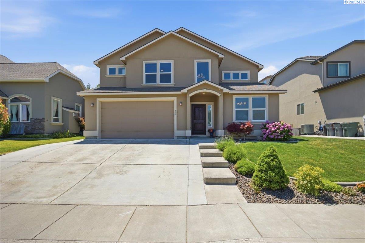 375 Temple Meadow Ln, Richland, WA 99352