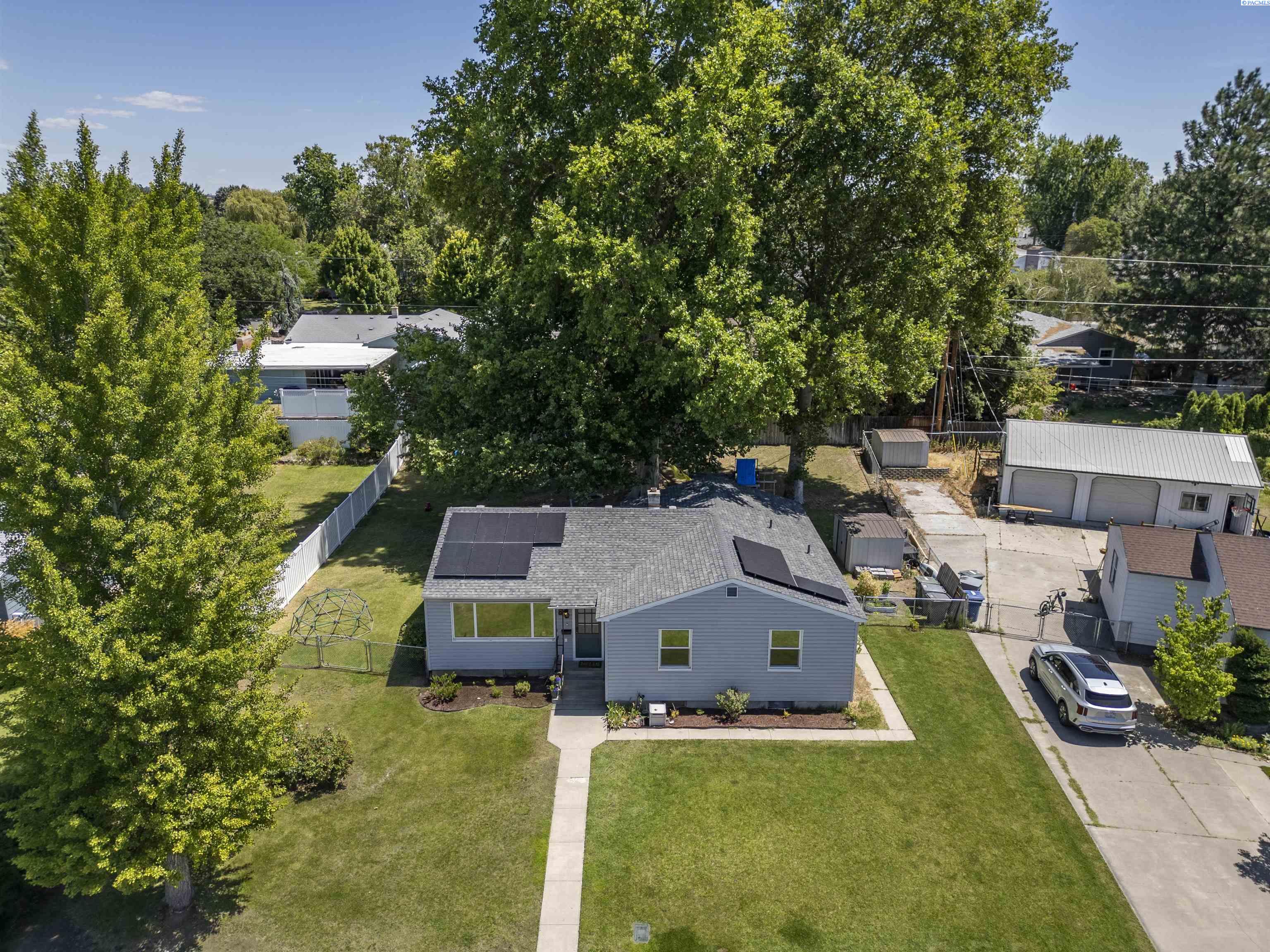 80 Hodges Ct, Richland, WA 99354
