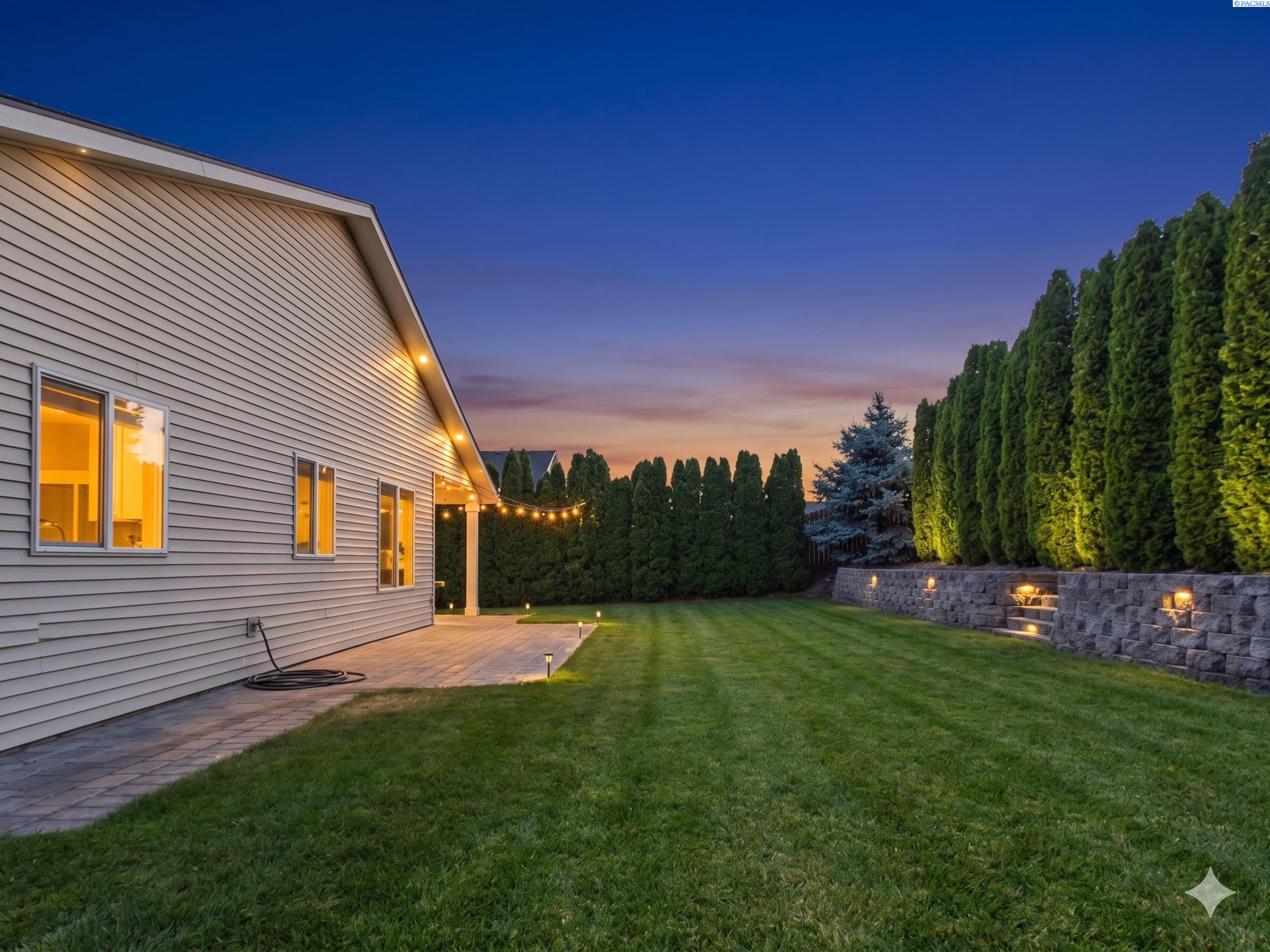 5914 Mandra Ln, Pasco, WA 99301