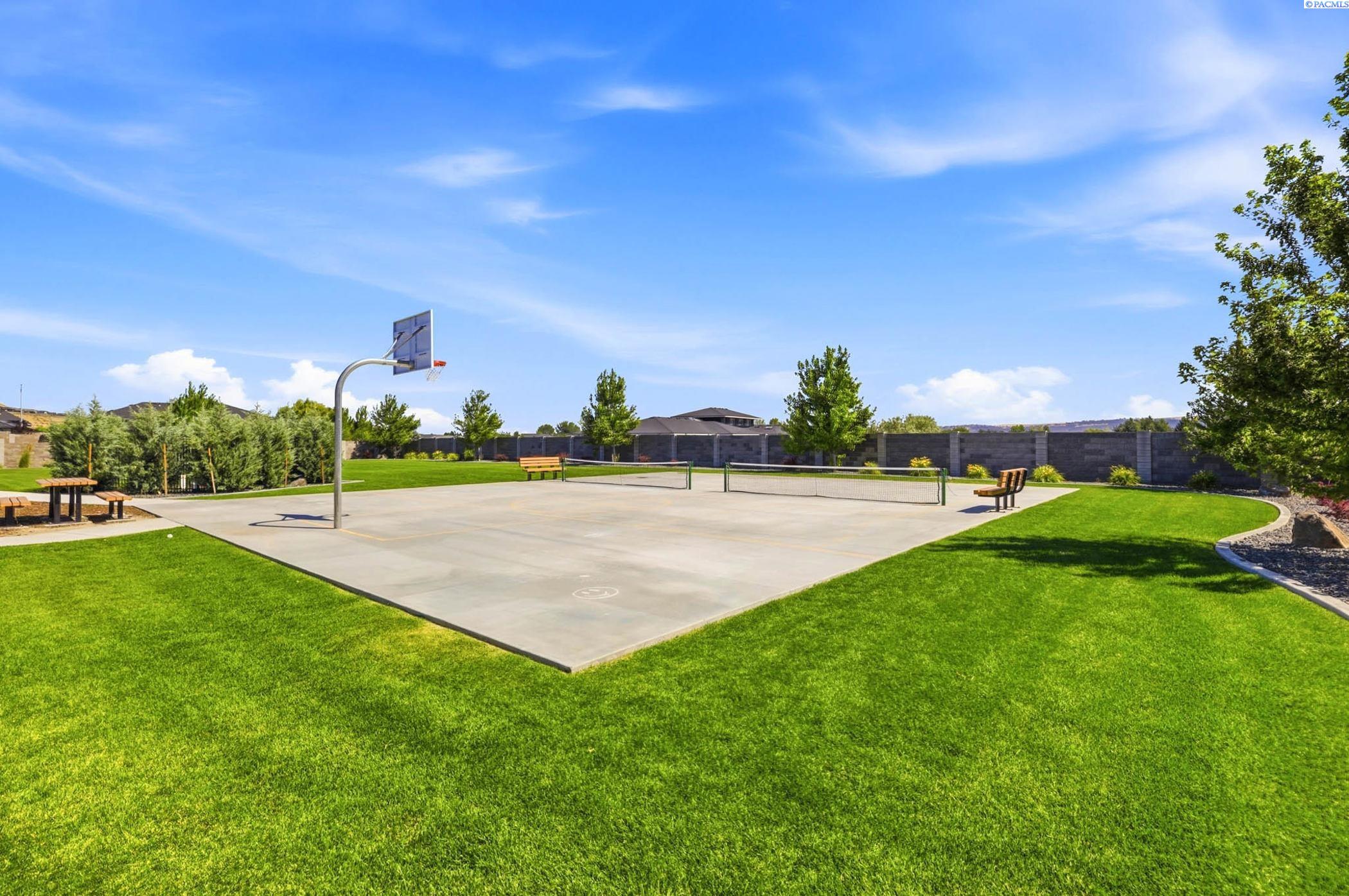 2438 Maggio Loop, Richland, WA 99352