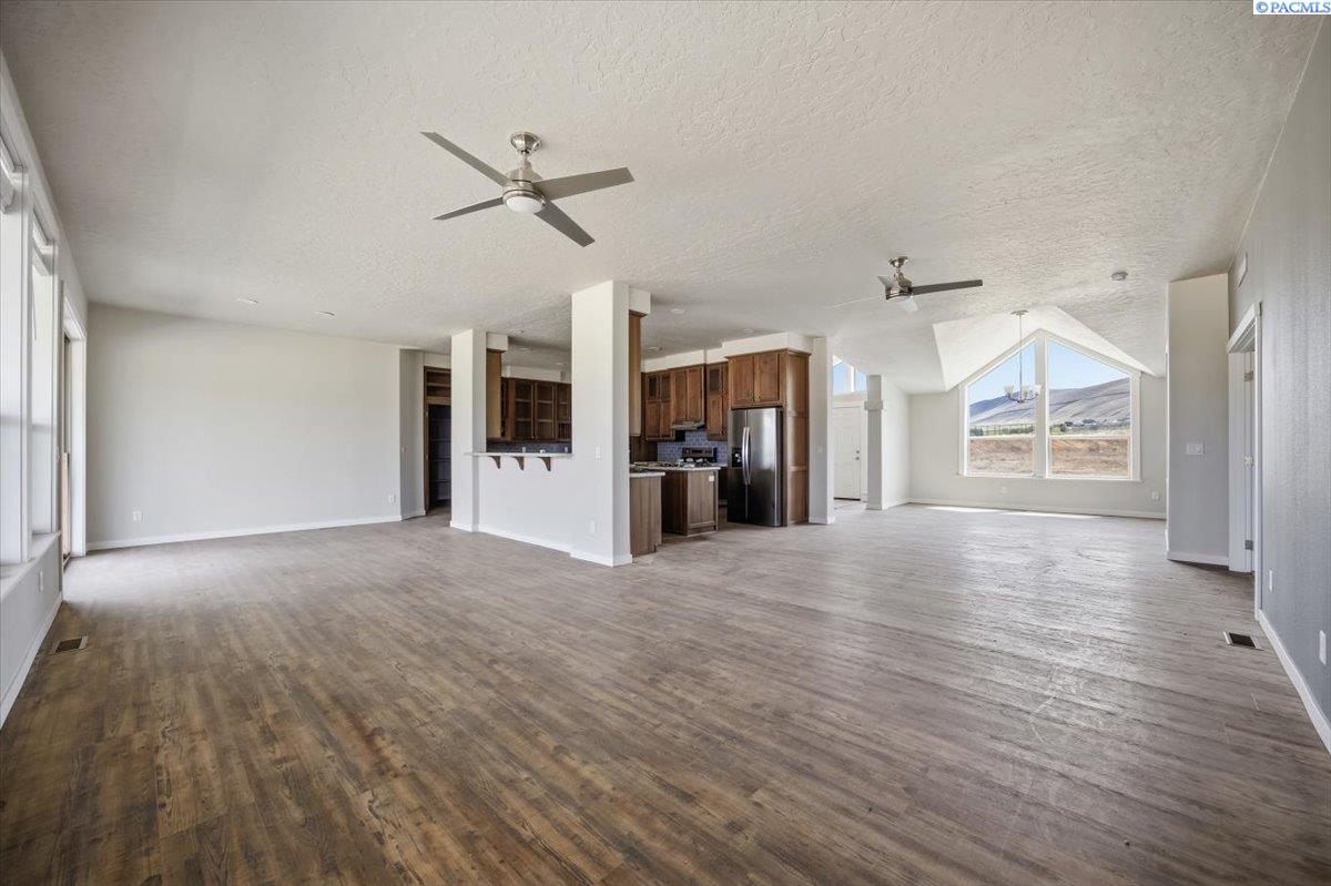 40990 115 Prnw , Benton City, WA 99320
