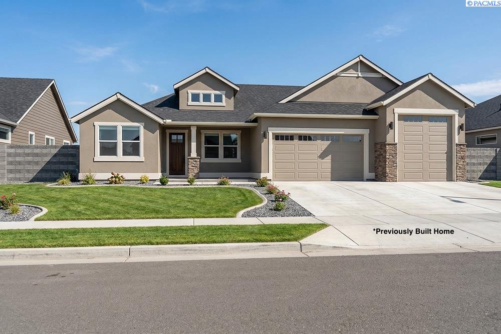 3275 Emory Ave, Richland WA 99354