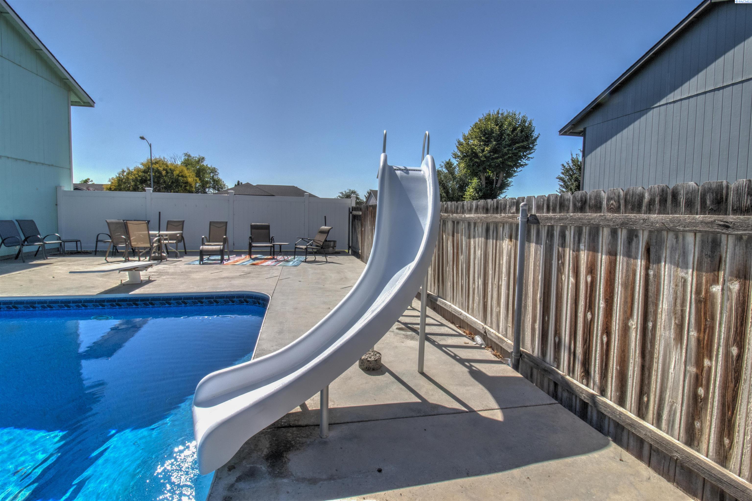 4611 Saguaro Dr, Pasco, WA 99301
