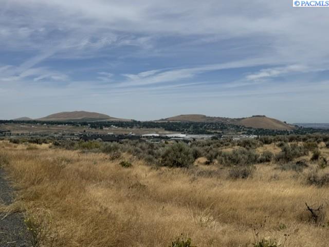 NKA 228 Prse , Kennewick, WA 99338