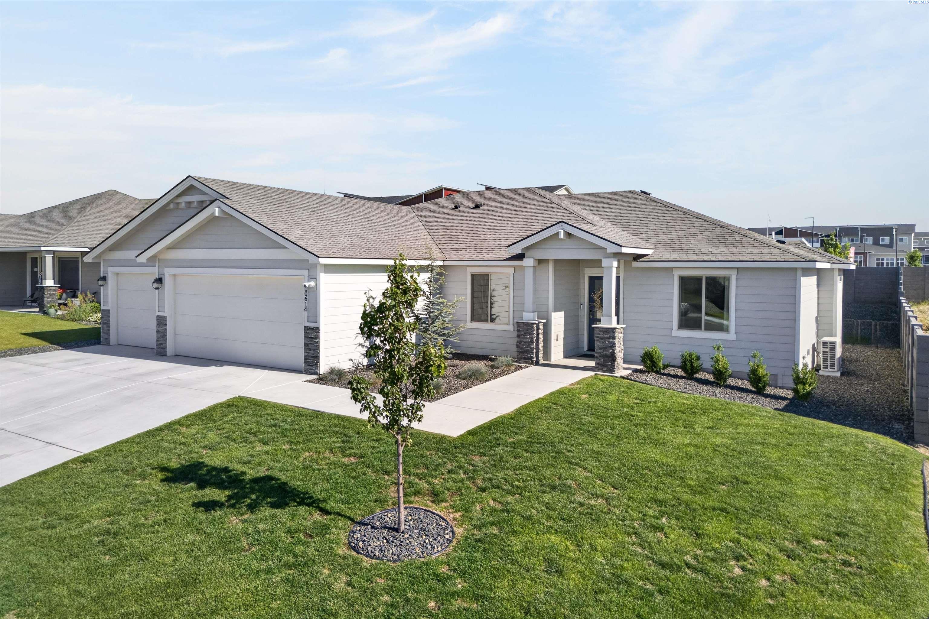 10614 Chinook Dr, Pasco, WA 99301