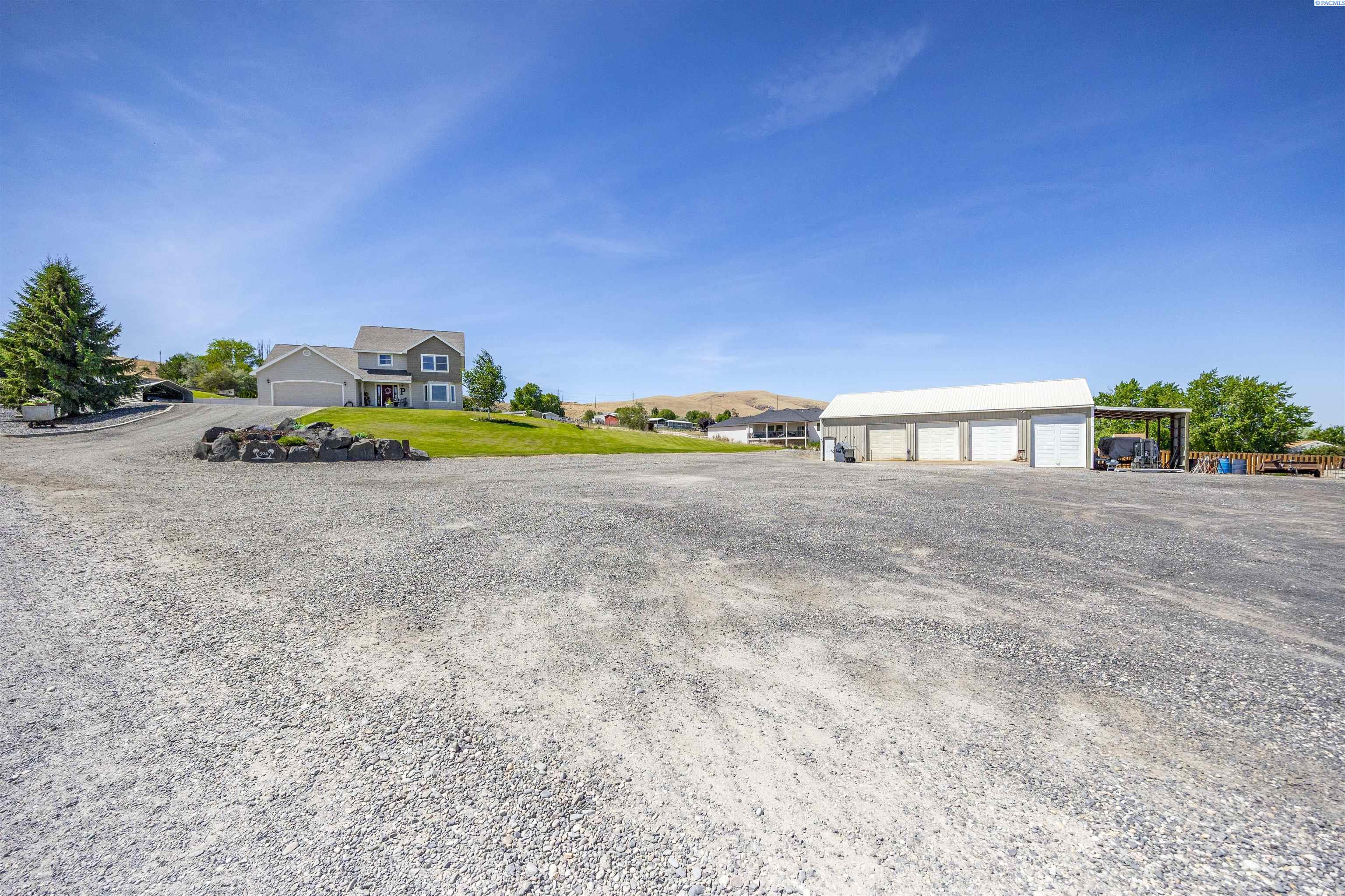 504 Wagon Wheel Pr Nw, Benton City, WA 99320