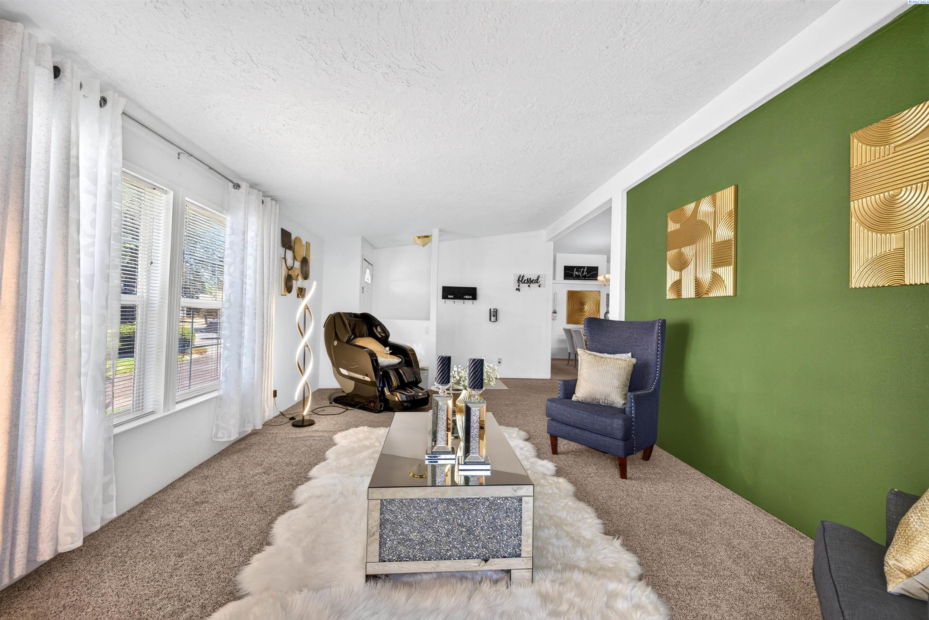 2217 Vermont Loop, Kennewick, WA 99336