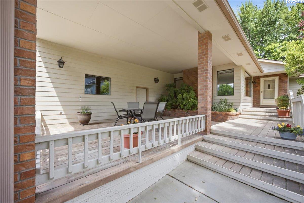 268 Piper St, Richland, WA 99352