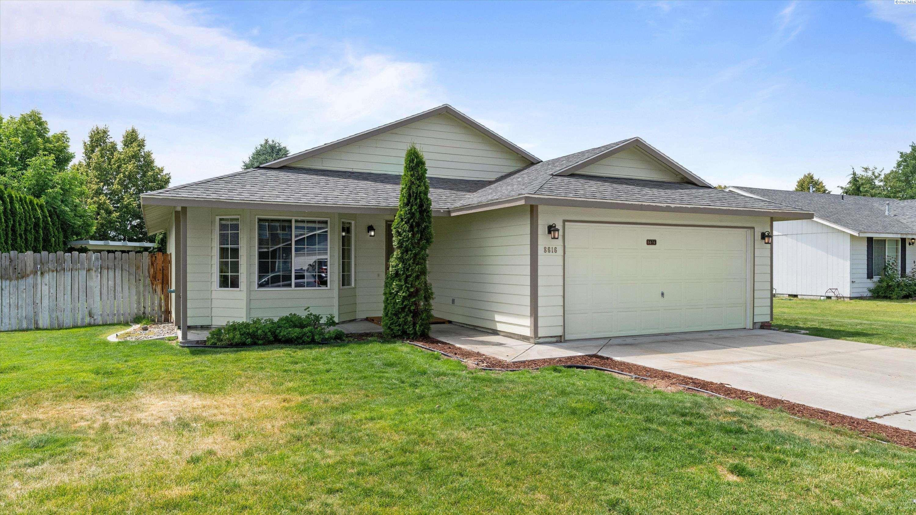 8616 Cord Dr, Pasco, WA 99301