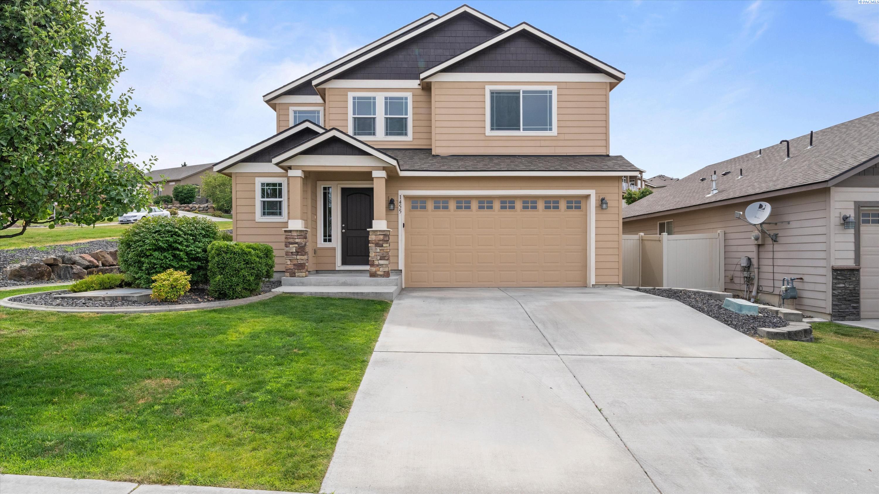 1455 Azalea Ave, Richland, WA 99352