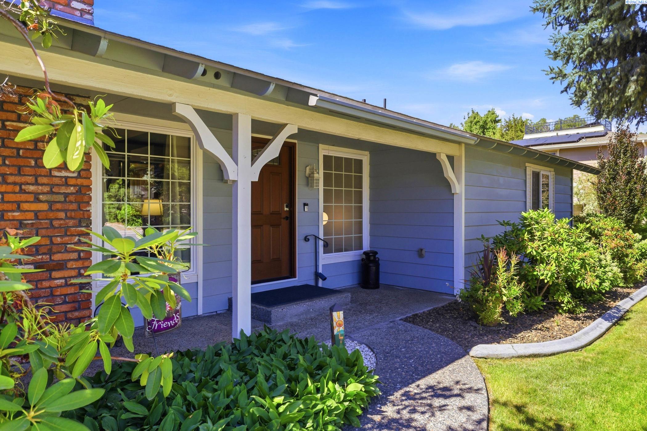 141 Spengler St, Richland, WA 99354
