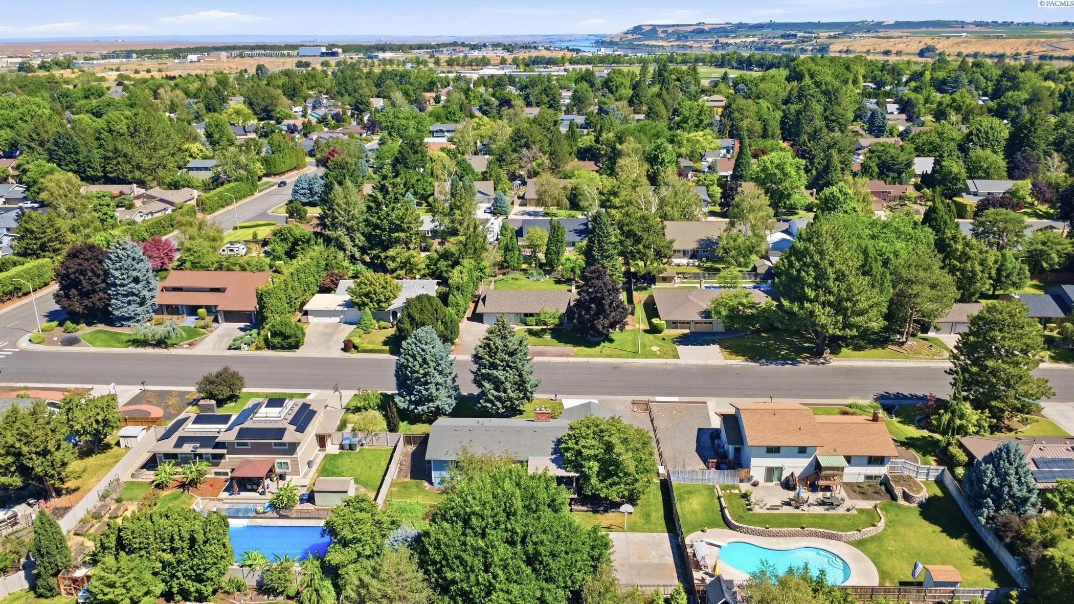 141 Spengler St, Richland, WA 99354