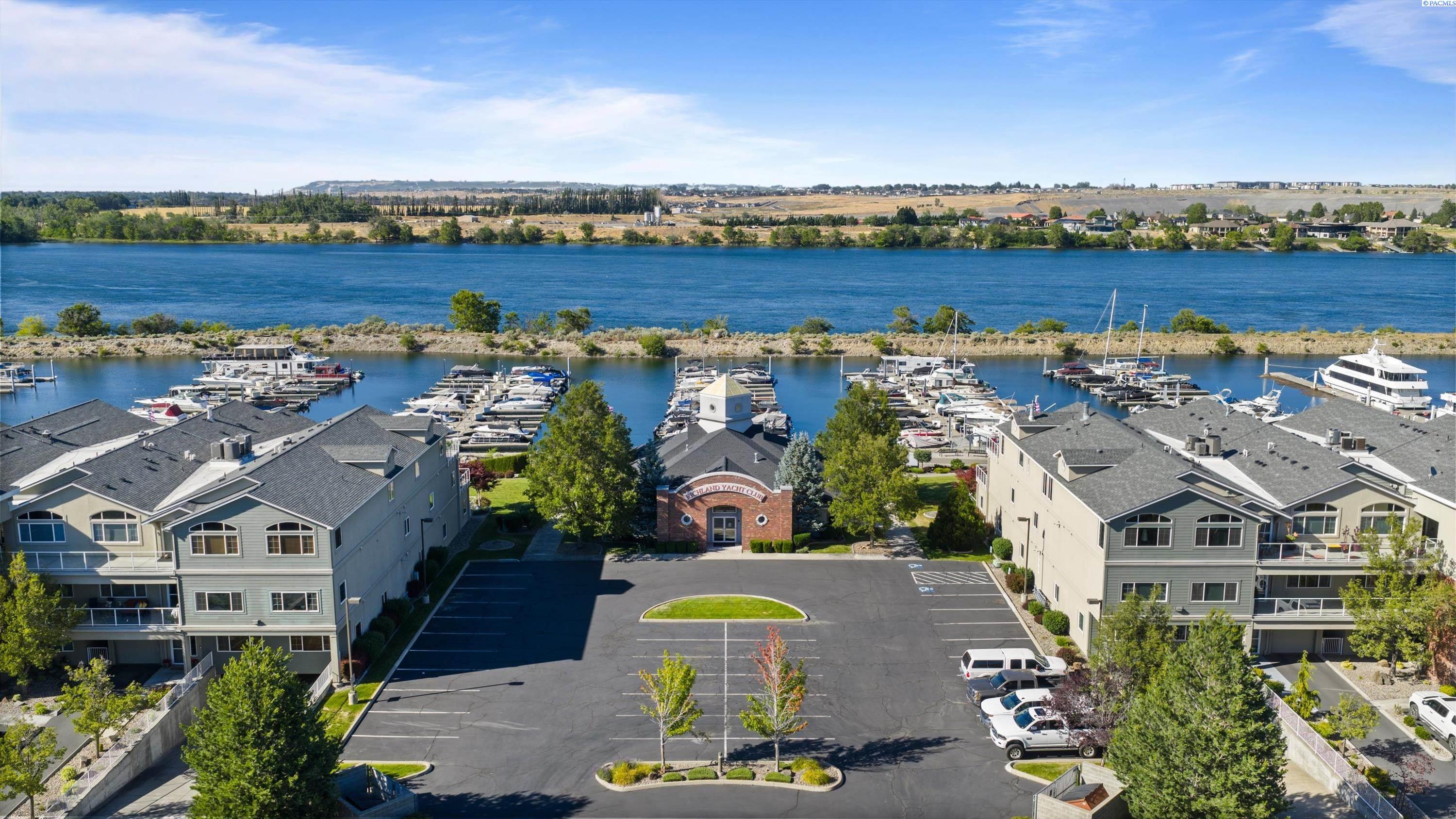 334 Columbia Point Drive Unit 202 #202, Richland, WA 99352