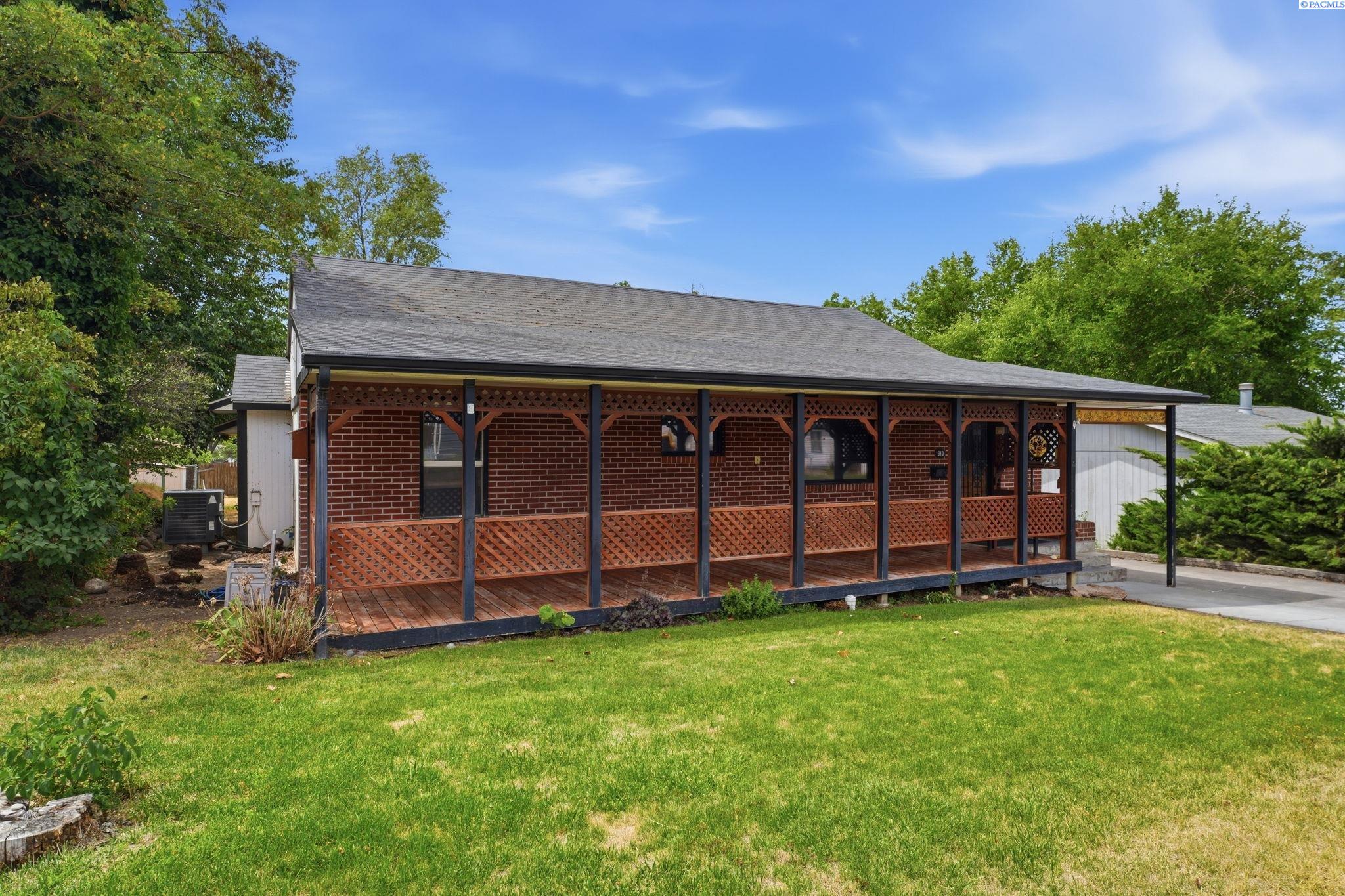 310 3rd Ave, Kennewick, WA 99336-4030