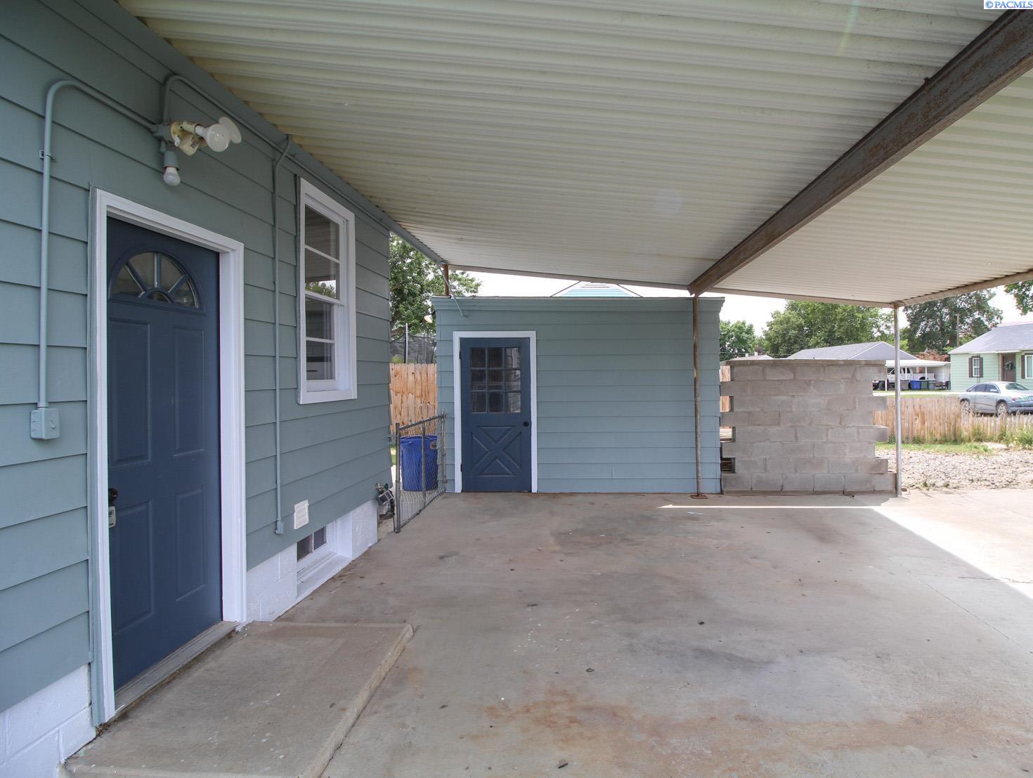 709 Comstock St, Richland, WA 99352