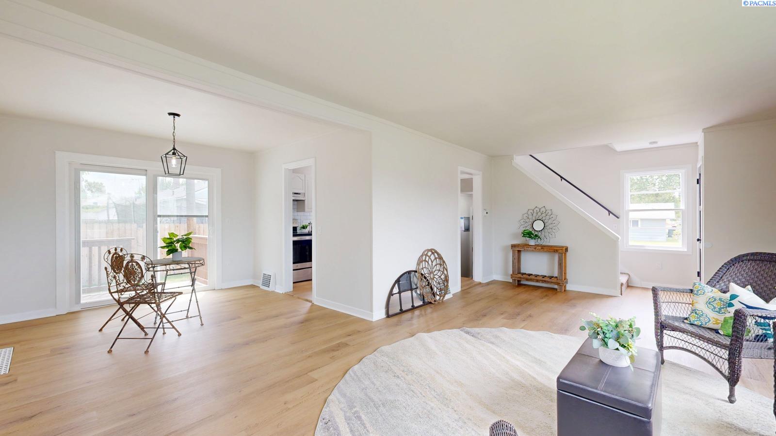 709 Comstock St, Richland, WA 99352