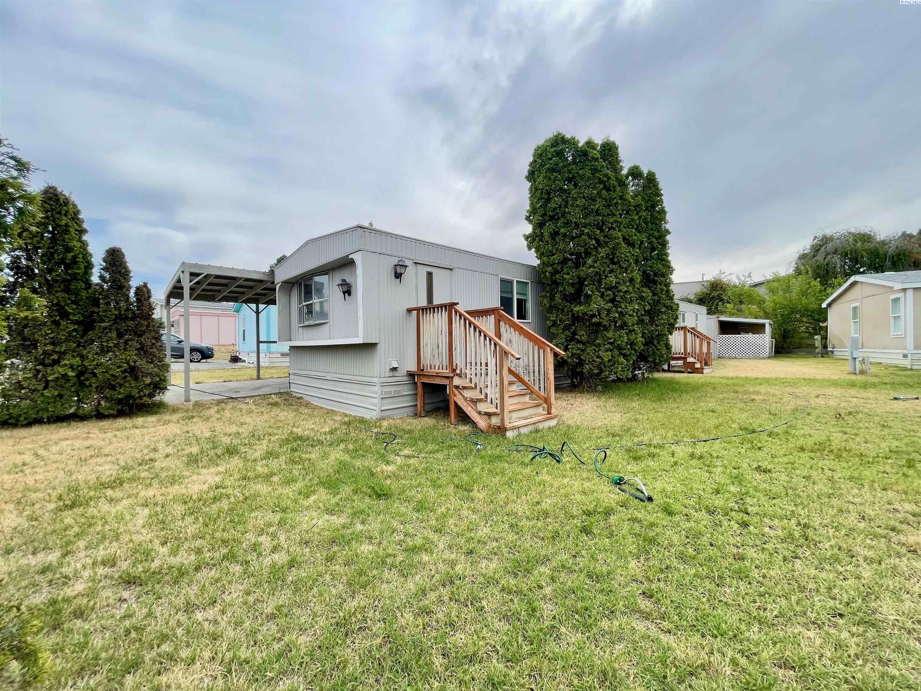 198 Crestwood Dr, Richland, WA 99352