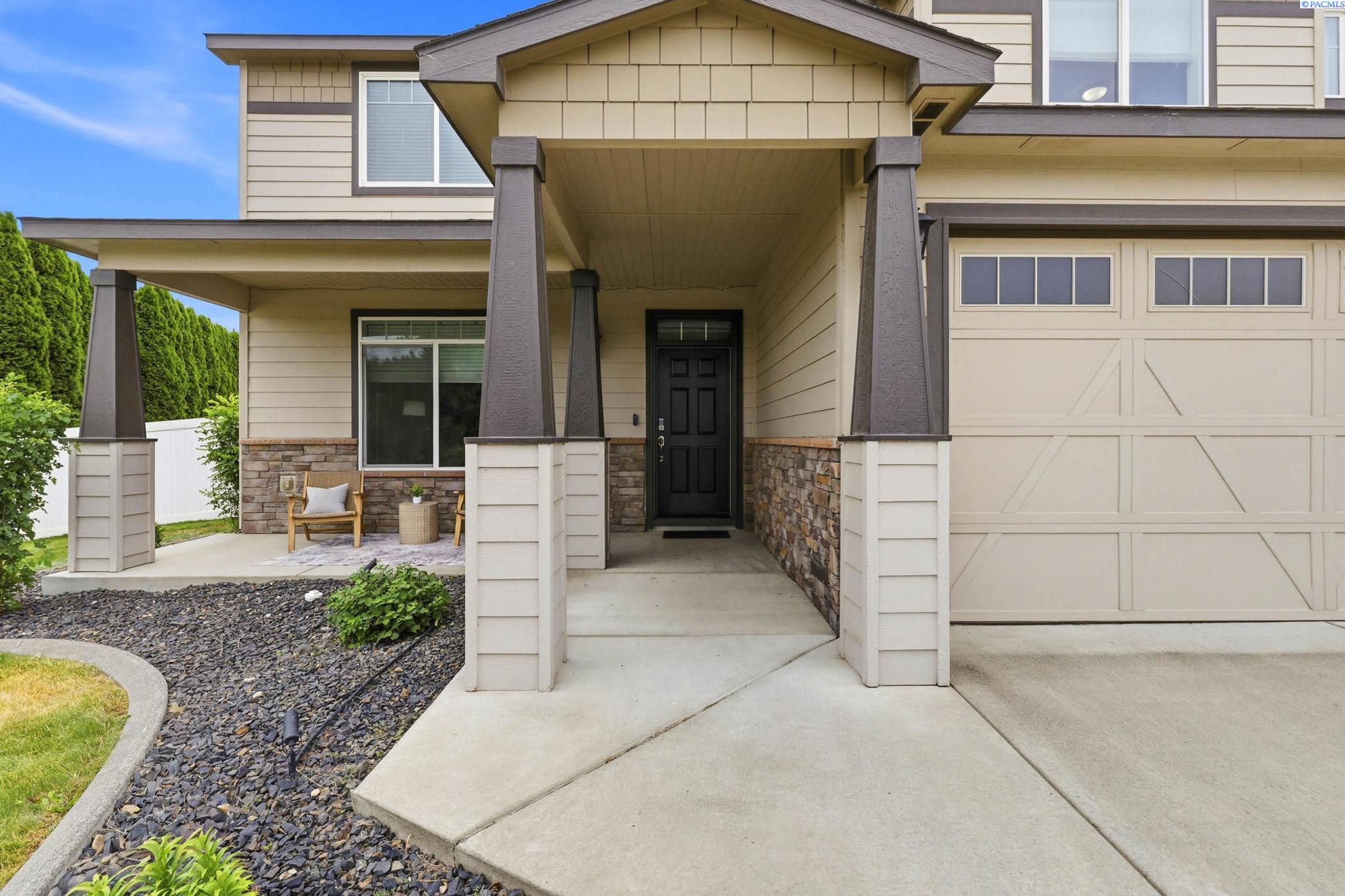 4104 Wenview Ct, West Richland, WA 99353
