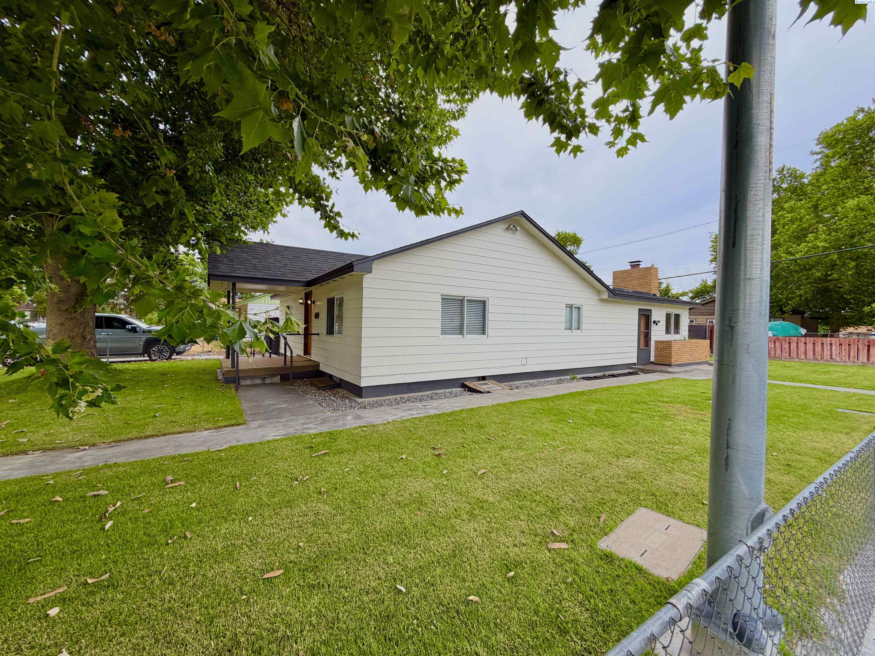400 Sanford Ave, Richland, WA 99352