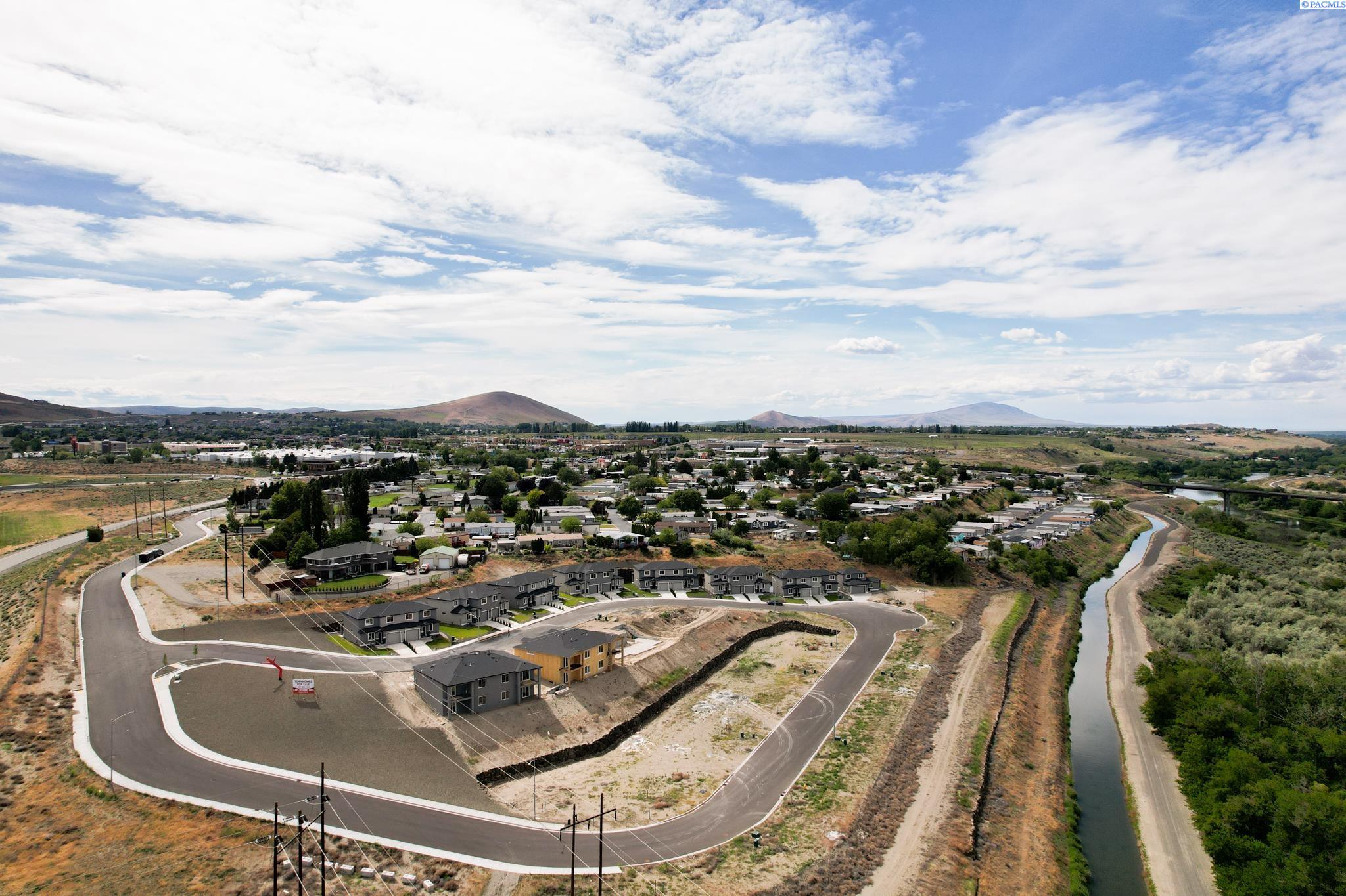 823 Rio Vista Loop Lot 30, Richland, WA 99352