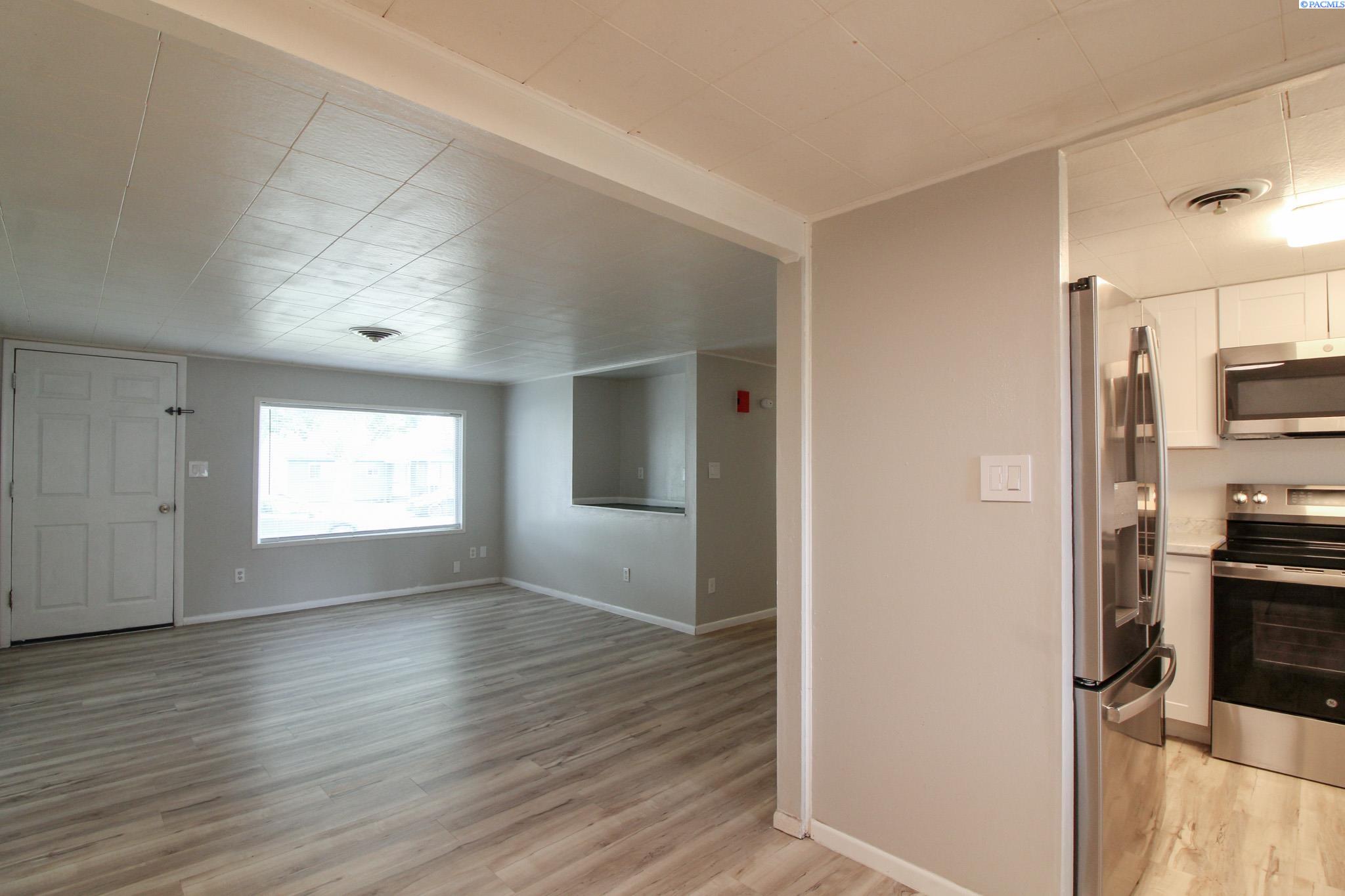 1021 Sanford Ave, Richland, WA 99352