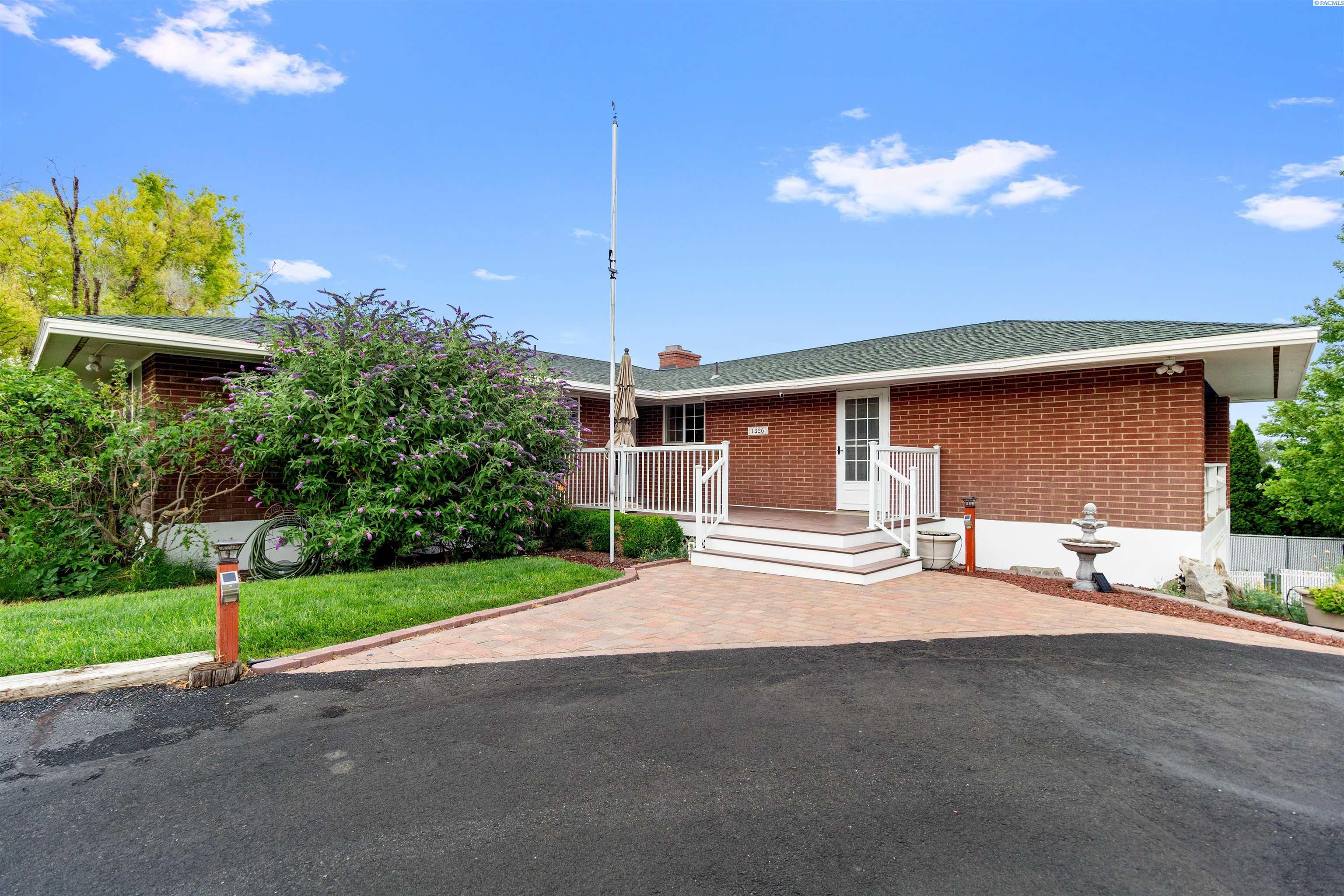 1326 Baywood Ave, Richland, WA 99352-9406