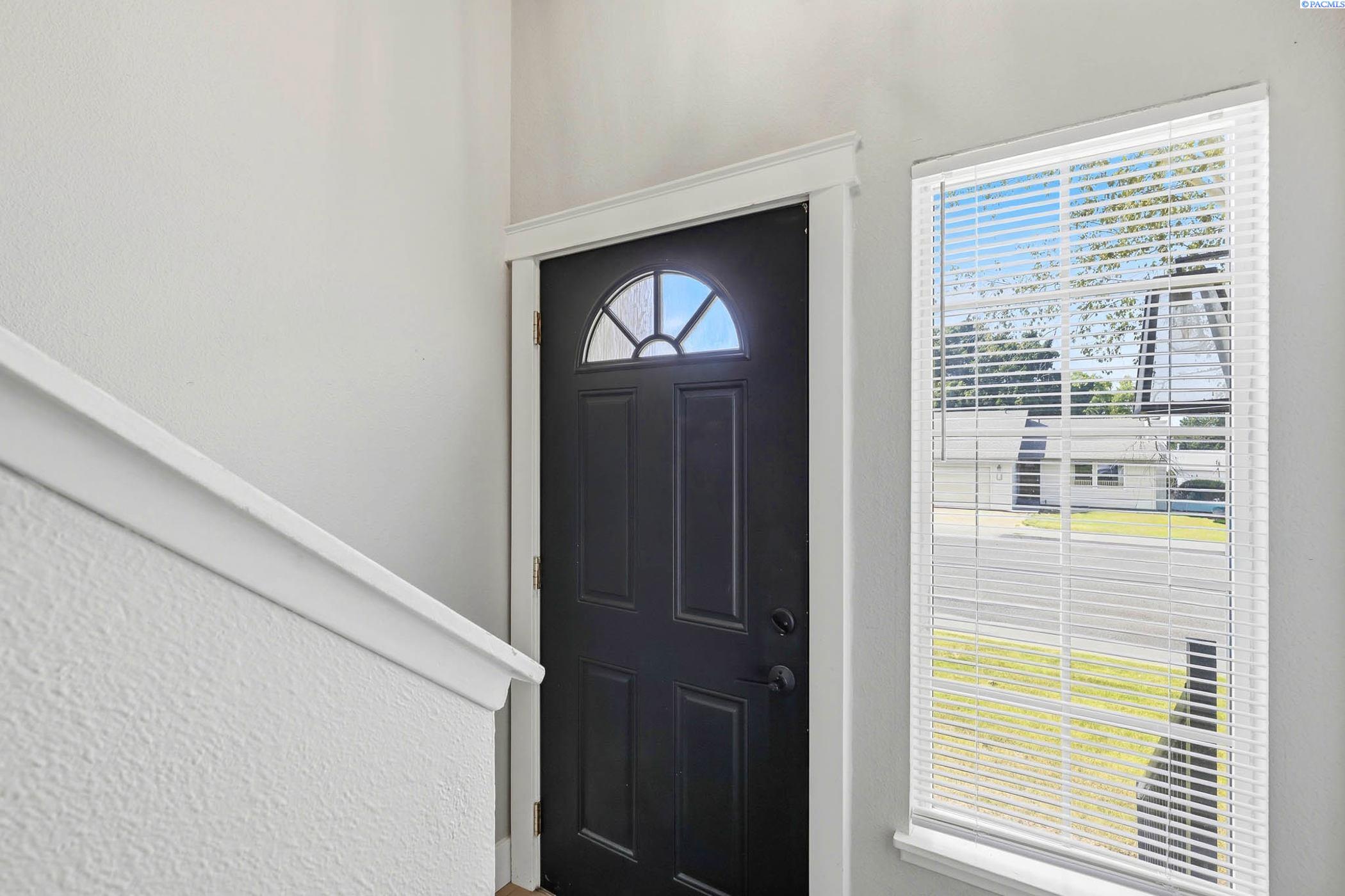 4517 14th Ave, Kennewick, WA 99338