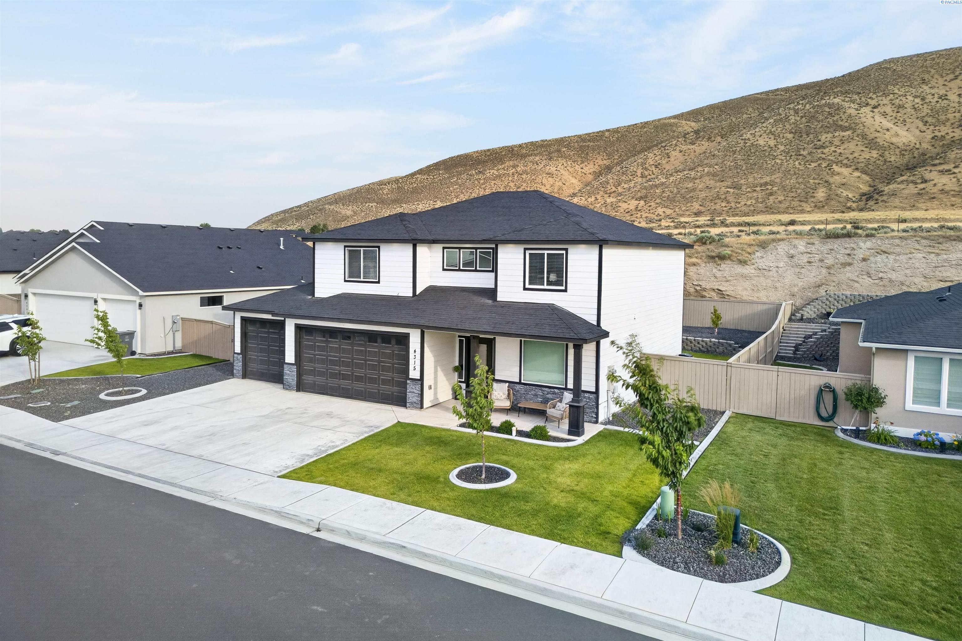 4315 Cowlitz , Richland, WA 99352